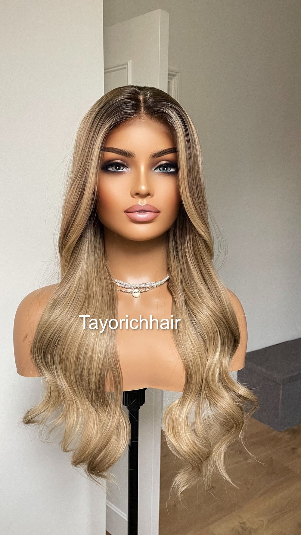 20 Inches Ash Blonde With Dark Roots/ Front Wig/ Natural Realistic Soft Synthetic Lace Wigs For Women/Ready To Ship Wigs