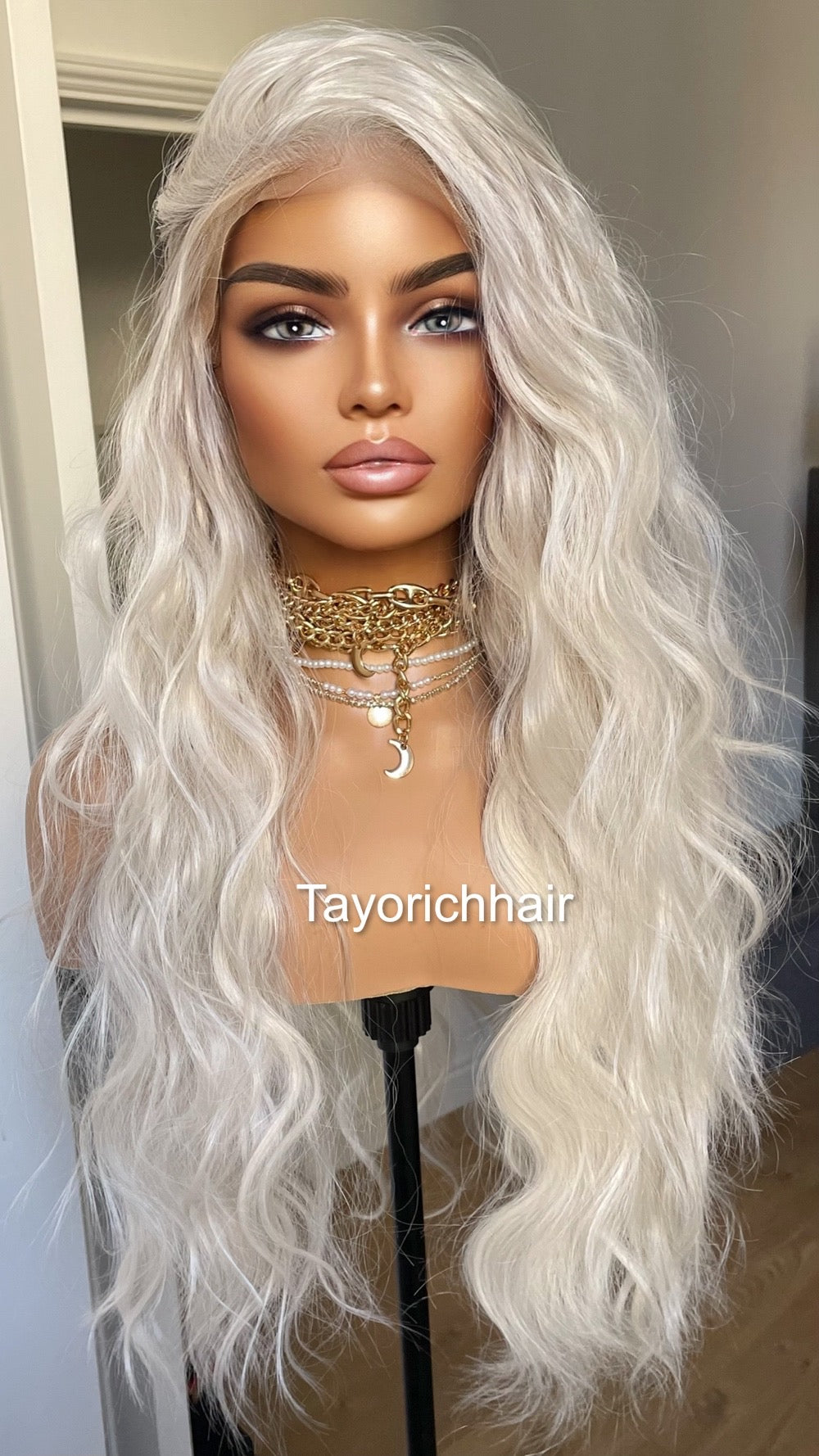 13 By 6 White Blonde Lace Frontal Wig/Loose Waves Hair/Heat Safe Synthetic Wig For Women/Free Part Wig With Free Part/Pre Plucked Hairline