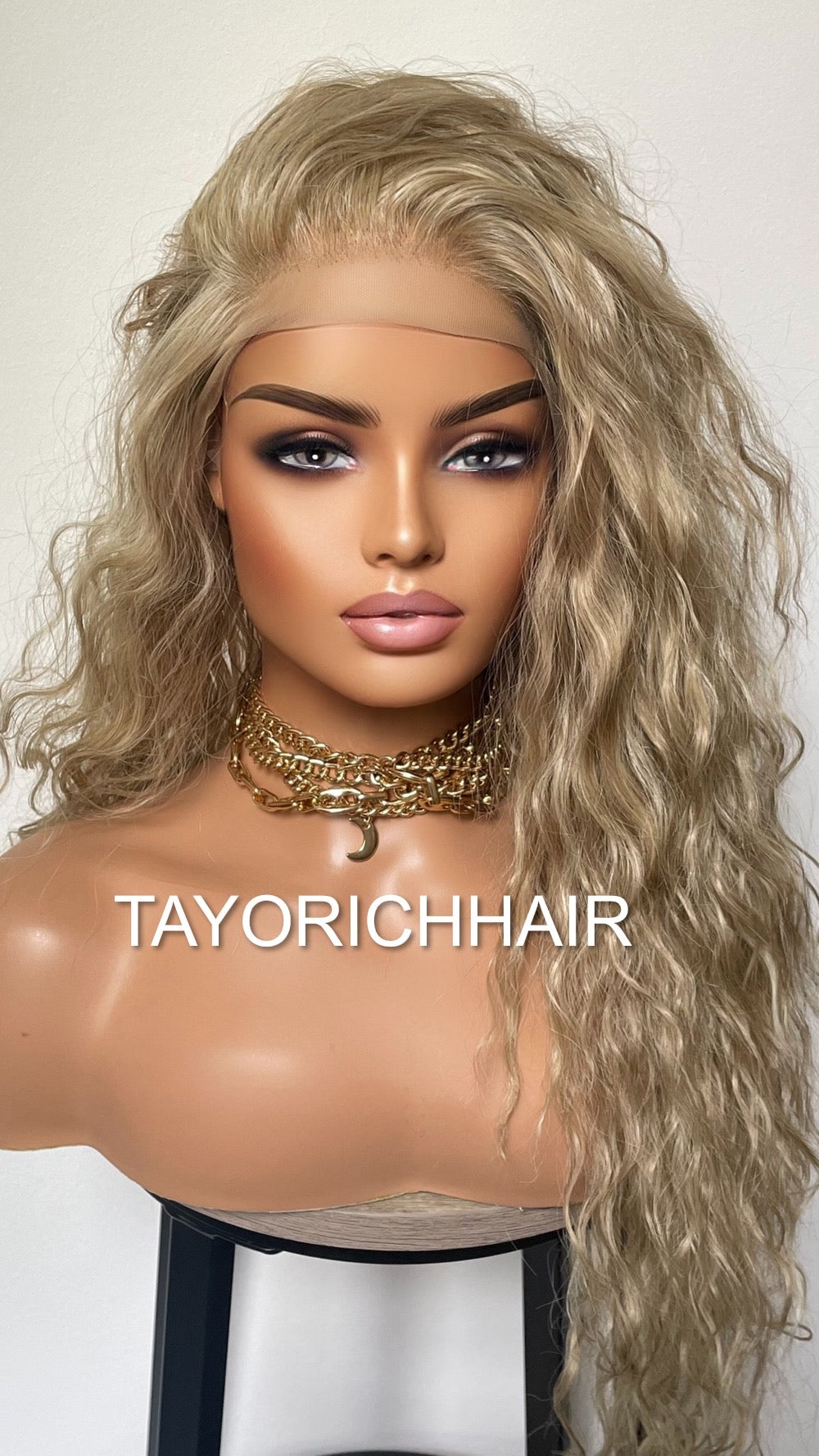 Curly Blonde Lace Front Wig With Streaks//Light Weight Wig For Daily Wear/ Big Blonde Full Curly Synthetic Lace Wig/ Party Wigs
