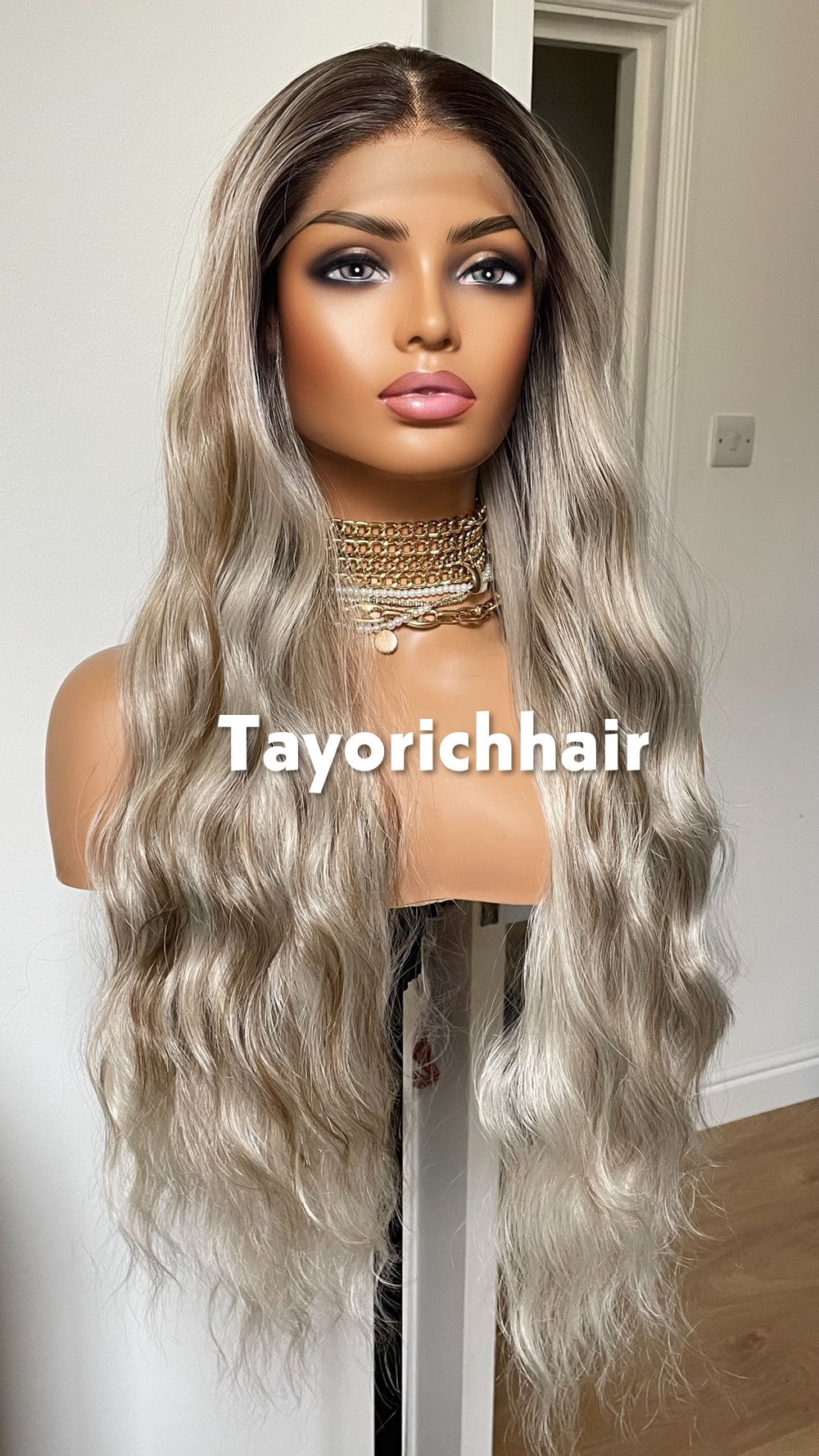 Ombre Platinum Blonde Wig: Long Wavy Synthetic Lace Front Wig