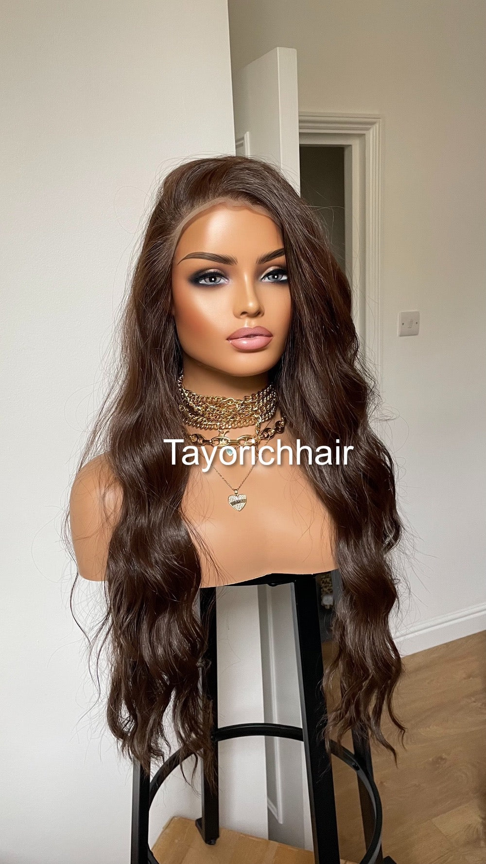 Brunette Dark Brown Lace Front Wavy Wig For Women Natural Looking 13x6 Ocean Wave Lace Front Wig Realistic Hair Line Heat Friendly Synthetic