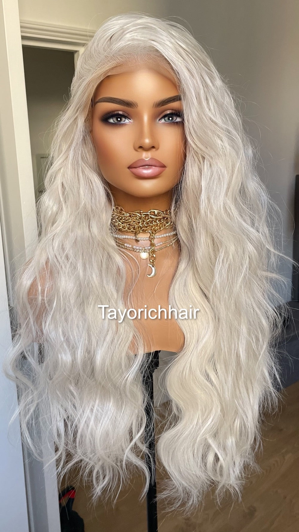 13 By 6 White Blonde Lace Frontal Wig/Loose Waves Hair/Heat Safe Synthetic Wig For Women/Free Part Wig With Free Part/Pre Plucked Hairline