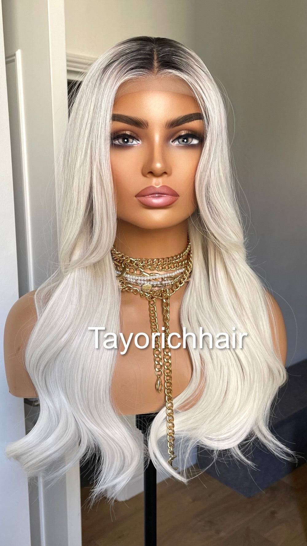 Ombre Wavy White Blonde Lace Front Wig Witg Black Roots/ Heat Safe Synthetic Wig With 13x4 Swiss Lace/ Pre plucked Realistic Hair Line Wig