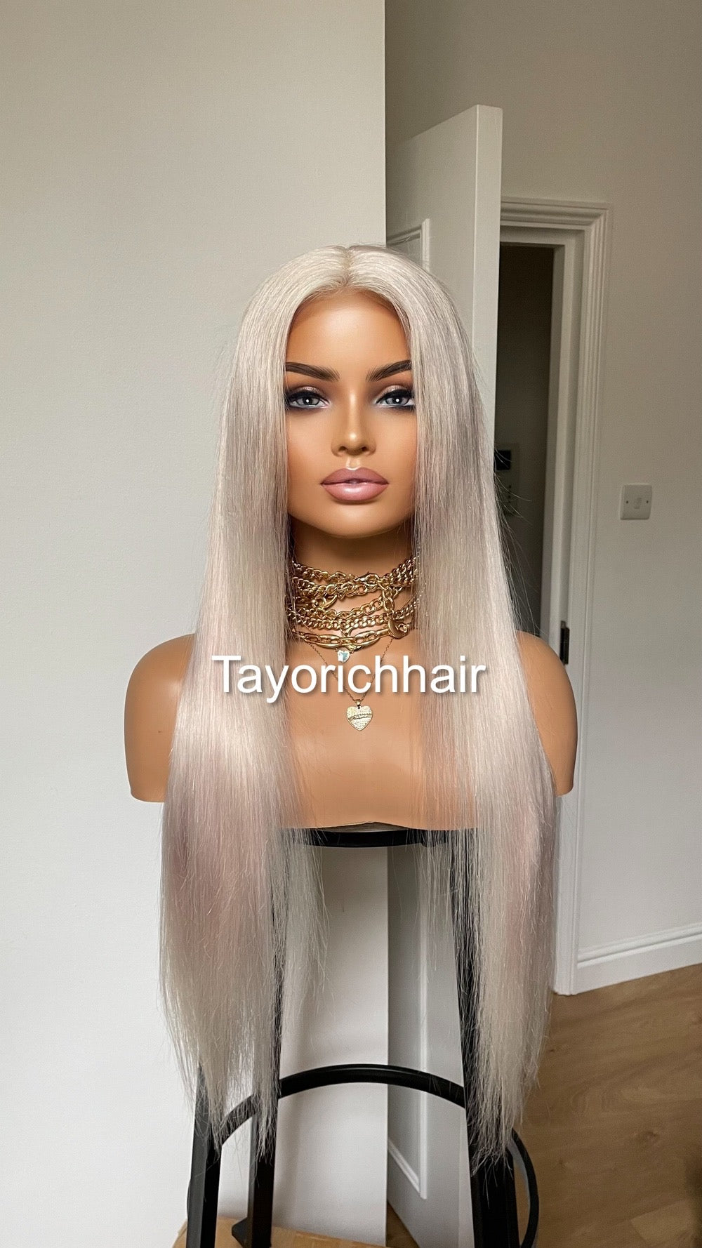 Platinum Blonde Straight Human Hair Wig In 24 Inches•HD Lace Front Wig With Free Part•Soft Hair Wig For Women Hairloss Alopecia•180% Density