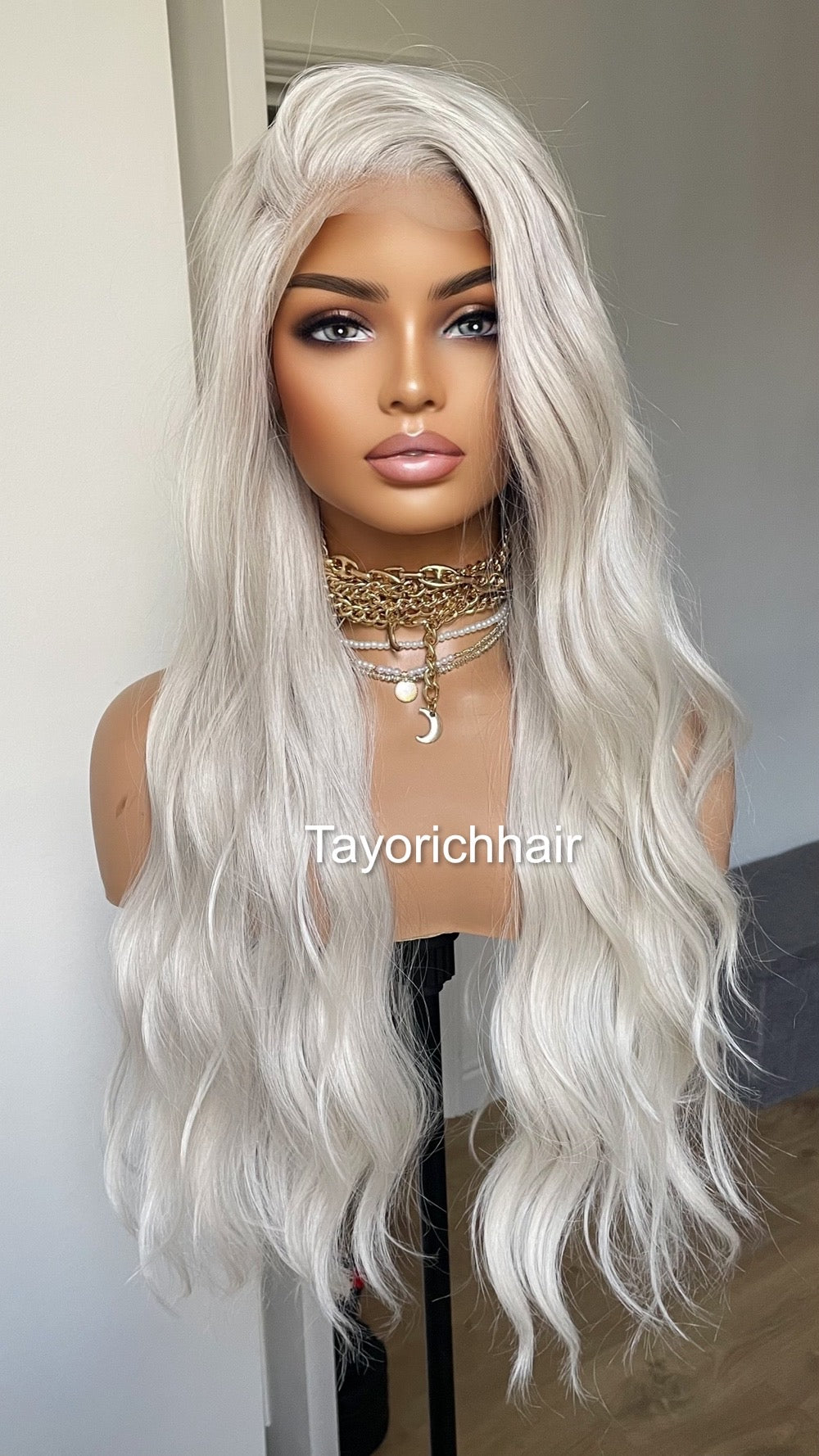 Platinum Blonde Lace Frontal Wig With 13 By 6 Lace/Ash White Heat Safe Synthetic Wigs For Women/Long Wavy Hair Blonde Wig By Tayorichhair