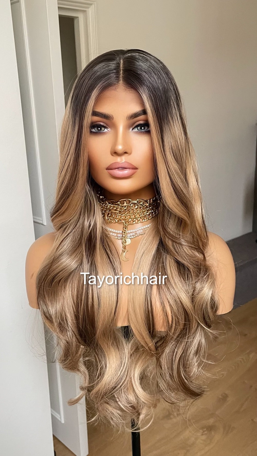 Blonde And Brown Mix Lace Frontal Wig With Dark Roots/ 24 Inches Wavy Hair Wig/ Heat Friendly Synthetic Wigs For Women Hairloss Alopecia