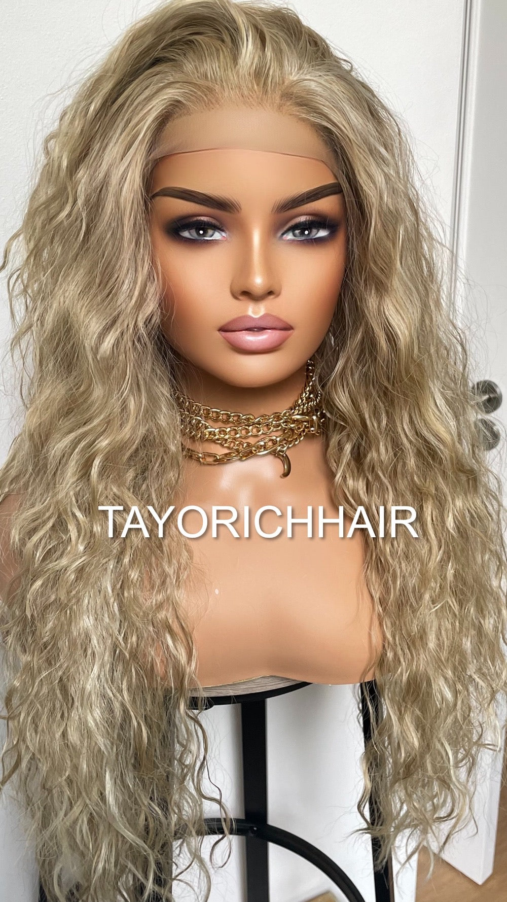 Curly Blonde Lace Front Wig With Streaks//Light Weight Wig For Daily Wear/ Big Blonde Full Curly Synthetic Lace Wig/ Party Wigs