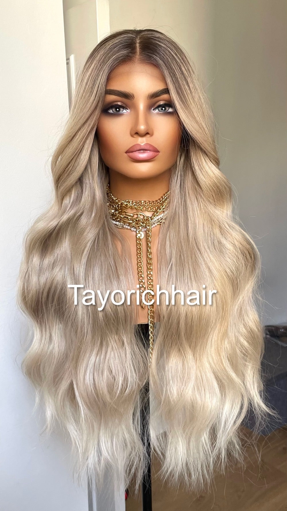Rooted Pearl Blonde Heat Friendly Synthetic Lace Frontal Wig With 13 By 6 Wide Lace/ Loose Wavy Blonde Hair Wig Fror Women/Tayorichhair Wigs