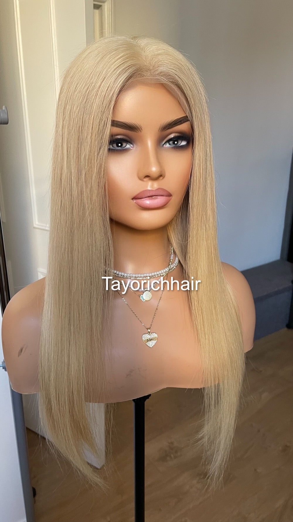 Blonde Human Hair Lace Wig/ Blonde Real Hair Wig In 20 Inches/ Blonde Staight Hair Wig By Tayorichhair/13x6 Lace Small Cap Size Wig