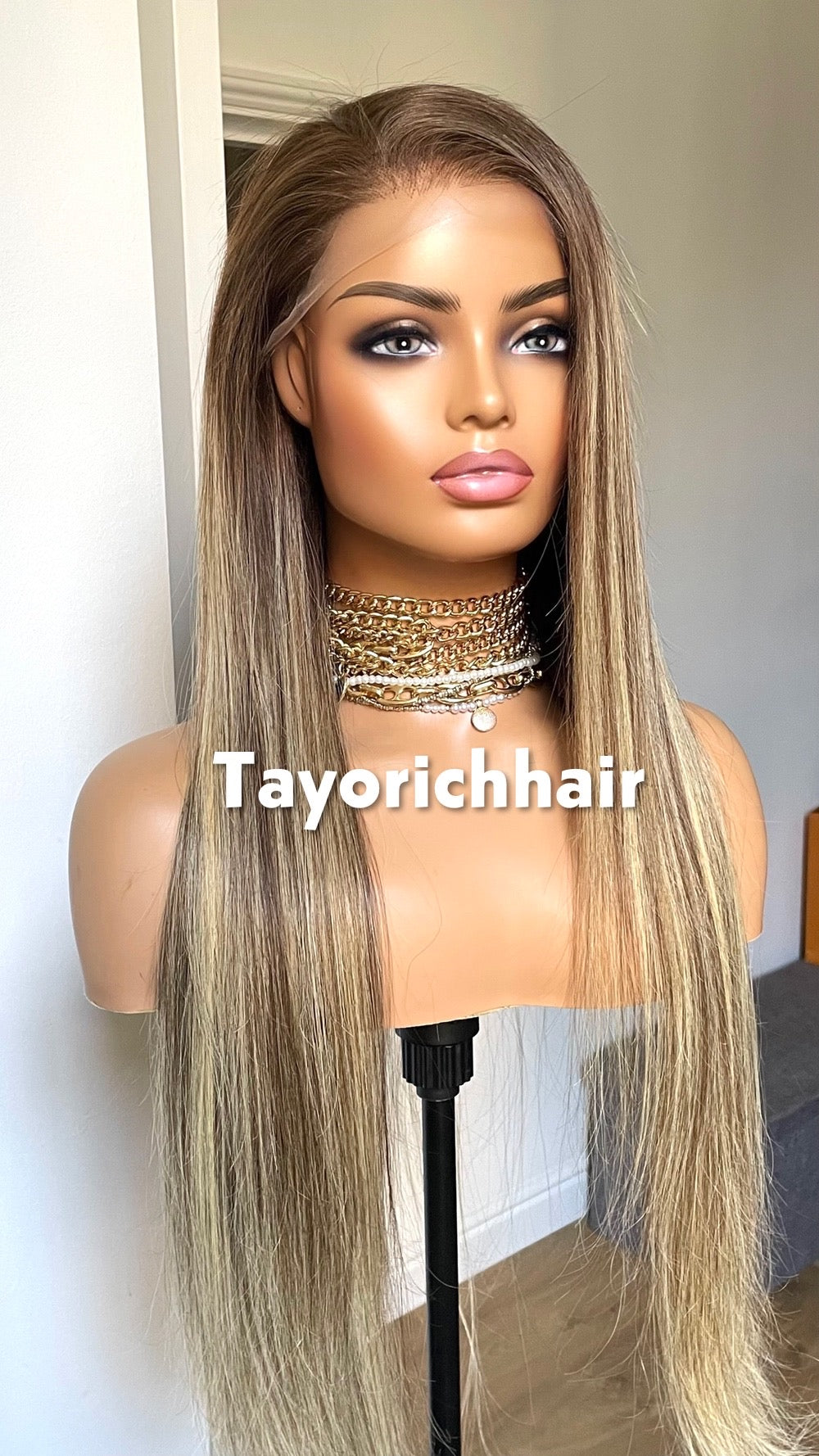 Ombre Balayage Brazilian Human Hair Wig•13x4 HD Lace Wig•Dark Brown Roots 26 Inches Long Straight Hair Wig•Ready To Ship Wig For Hairloss