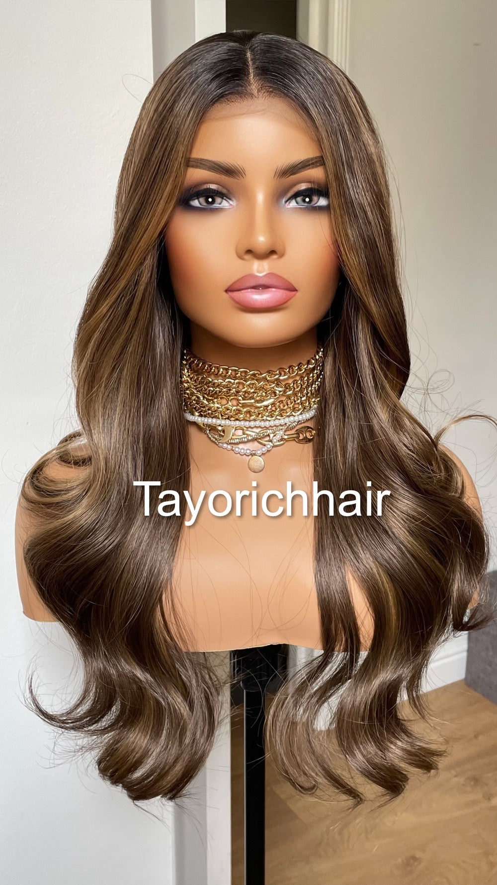 Darkest Brown Handtied Lace Top Wig With Dark Blonde Highlights And Black Roots-Wavy Hair In 20 Inches-Heat Friendly Wigs For Women