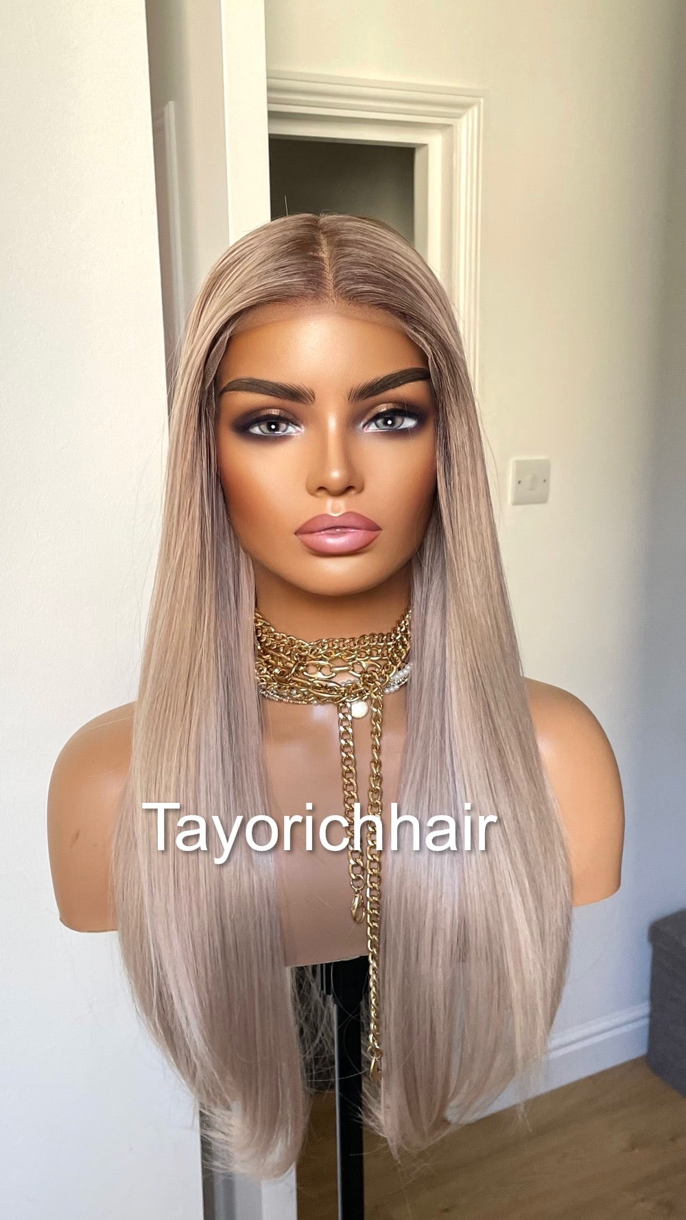 Pearl Blonde Straight Hair Lace Frontal Wig With Dark Roots/ 13 By 6 Lace Wig For Women/ 20 Inches Straight Wig By Tayorichhair