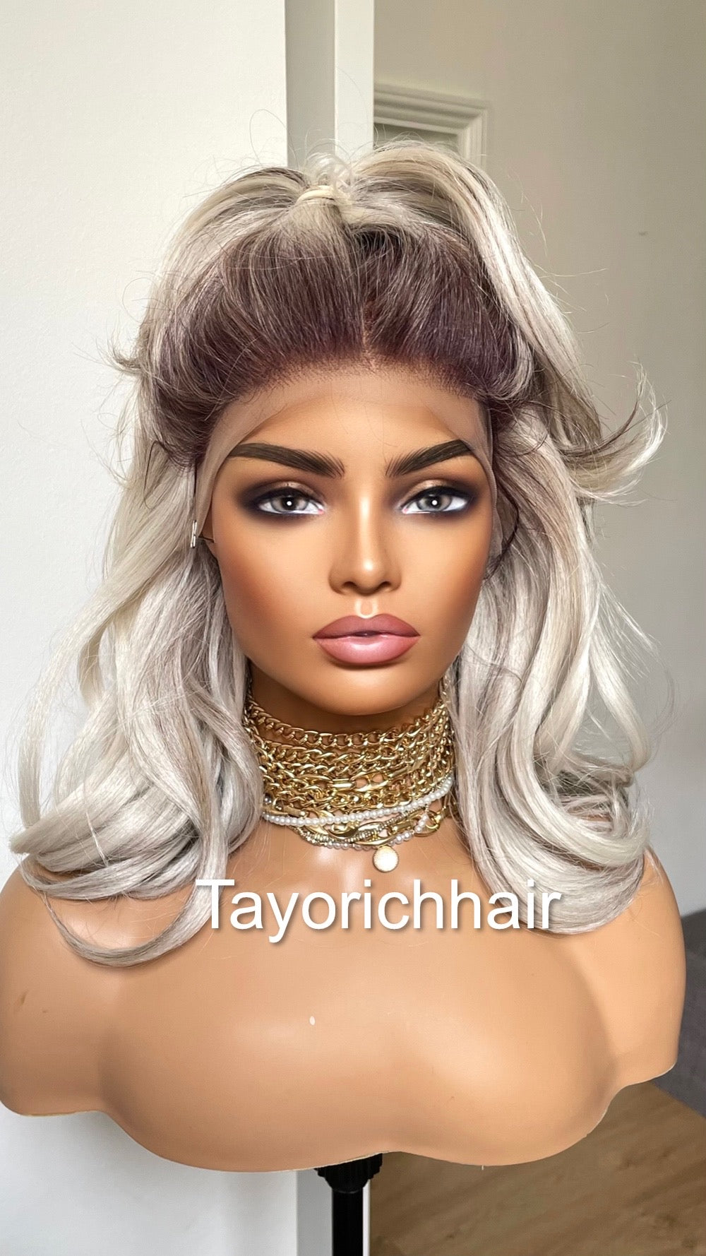 Bouncy Short Wig/ Salt And Pepper Wavy Hair Lace Frontal Wig/ Short Bouncy Grey Hair Wig With Dark Roots/ Wigs For Women Wavy Grey Hair Wig
