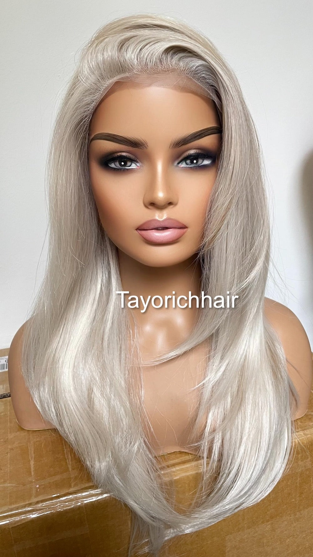 Platinum Blonde Wig With Lowlightsâ˘Heat Safe Synthetic Wigs For Womem