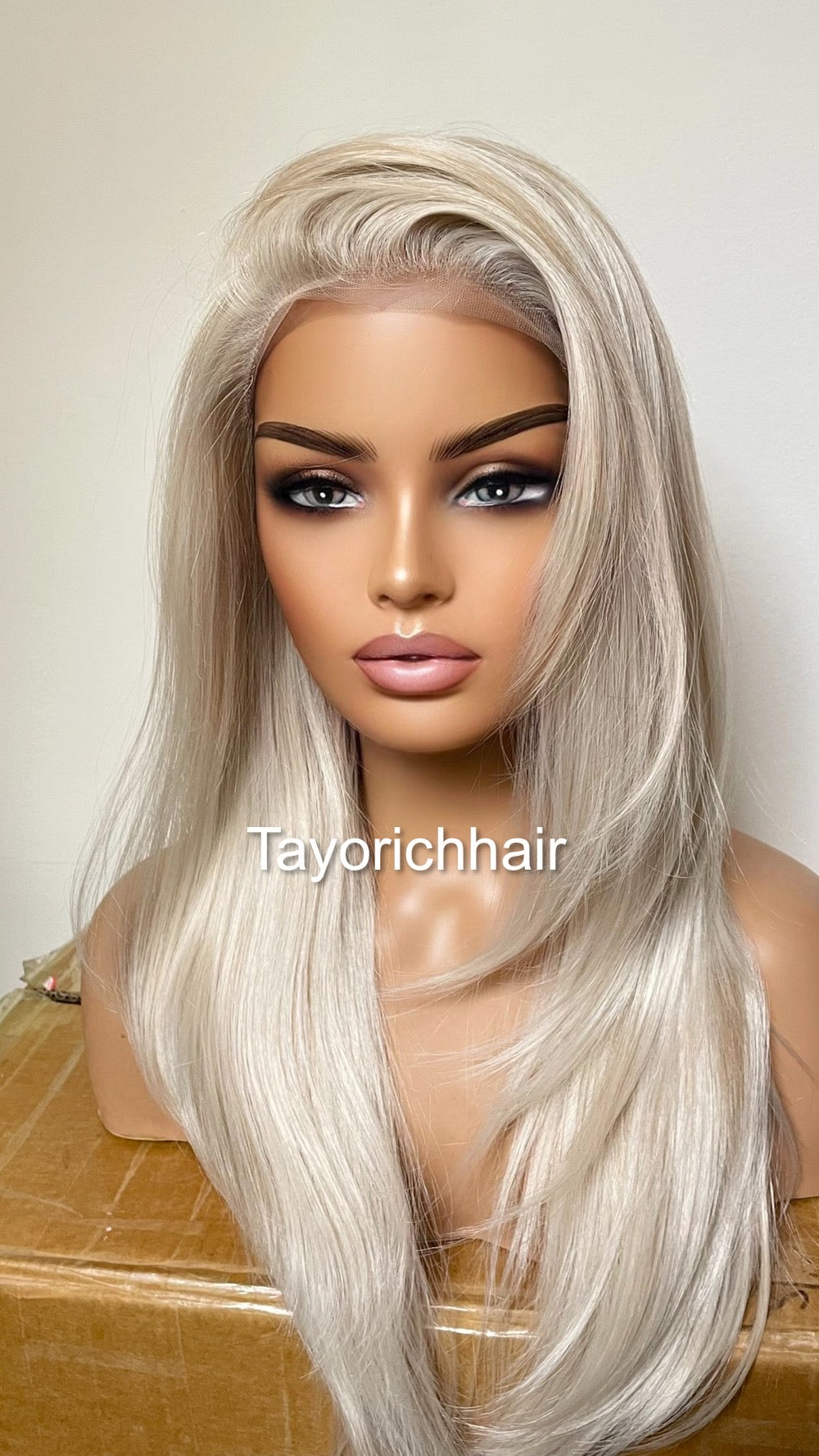 Platinum Blonde Wig With Lowlightsâ˘Heat Safe Synthetic Wigs For Womem