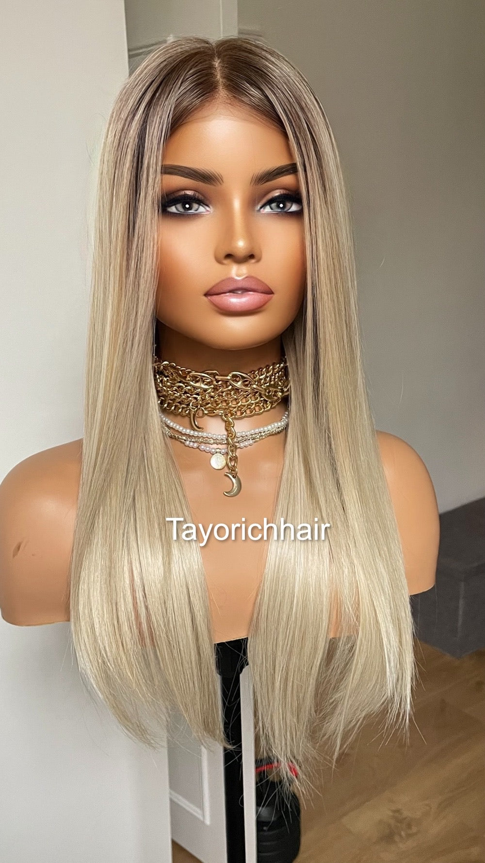 Sun Kissed Blonde Synthetic Lace Frontal Wig With Dark Roots/ 18 inches Straight Blonde Wig With 13x6 Wide Swiss Lace/ Heat Friendly Wigs