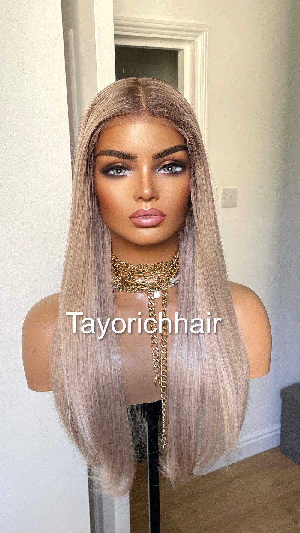 Pearl Blonde Straight Hair Lace Frontal Wig With Dark Roots/ 13 By 6 Lace Wig For Women/ 20 Inches Straight Wig By Tayorichhair