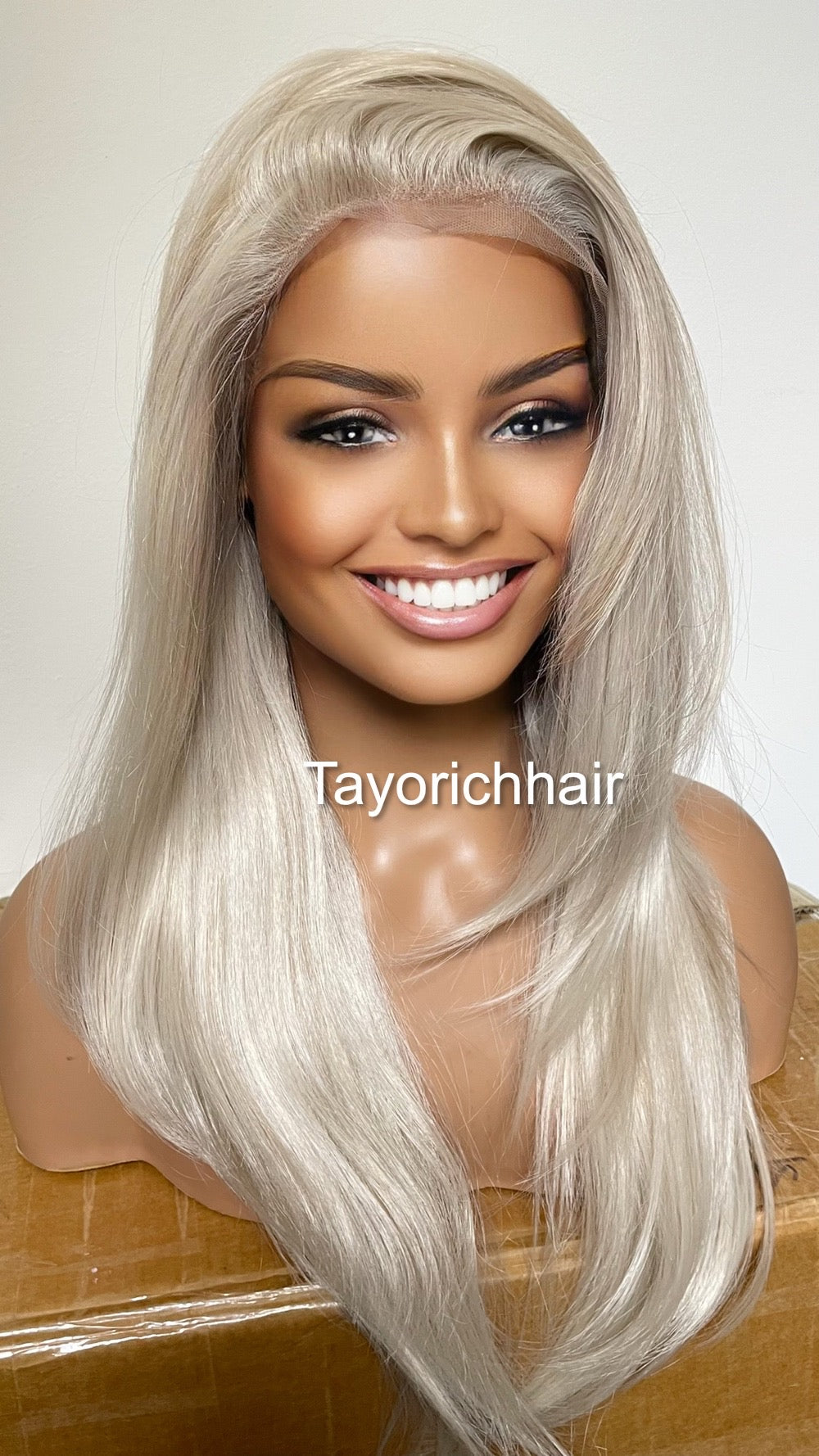 Platinum Blonde Wig With Lowlightsâ˘Heat Safe Synthetic Wigs For Womem