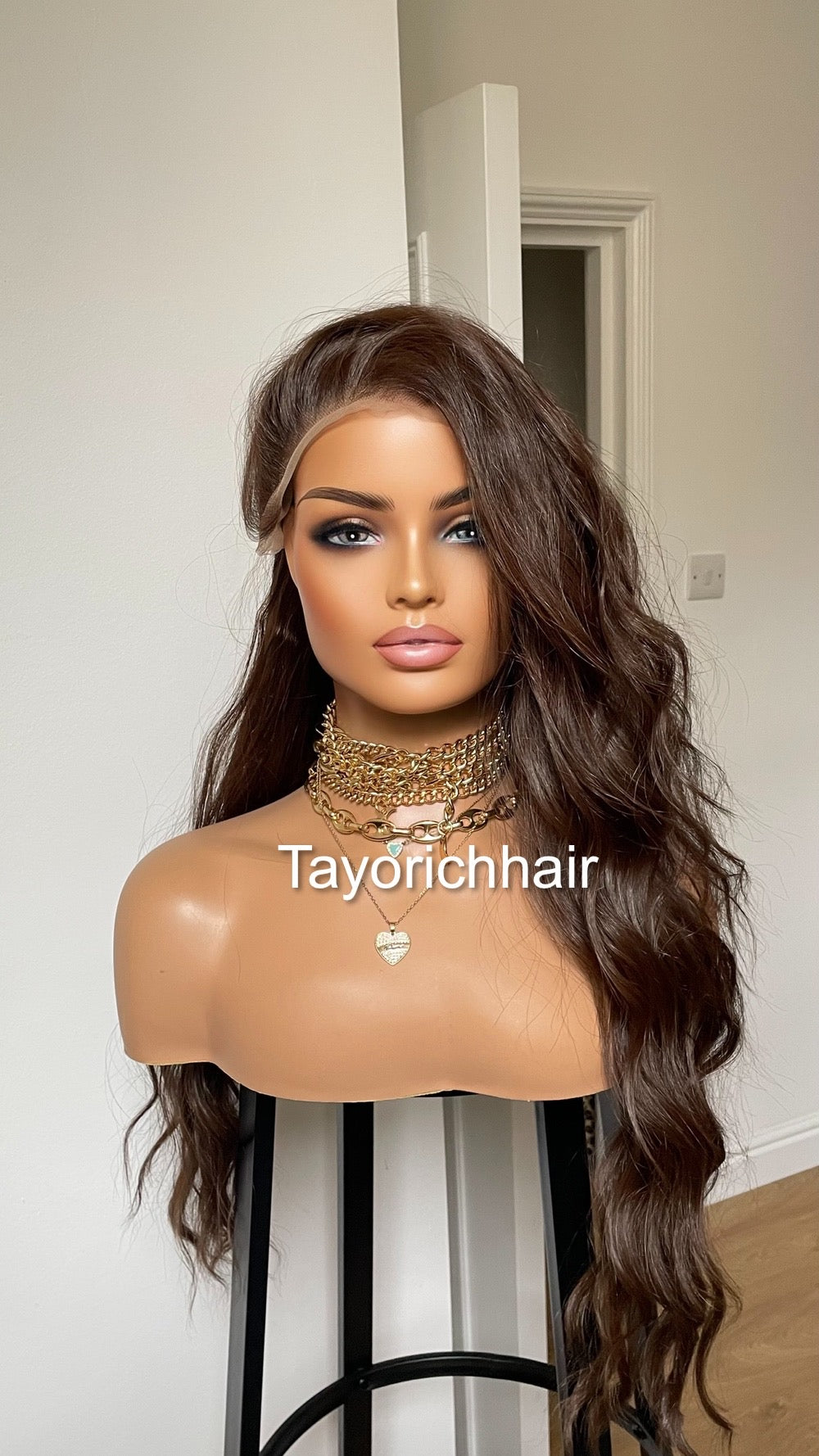 Brunette Dark Brown Lace Front Wavy Wig For Women Natural Looking 13x6 Ocean Wave Lace Front Wig Realistic Hair Line Heat Friendly Synthetic