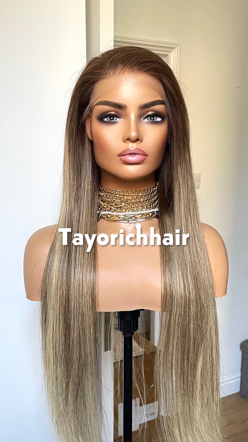 Ombre Balayage Brazilian Human Hair Wig•13x4 HD Lace Wig•Dark Brown Roots 26 Inches Long Straight Hair Wig•Ready To Ship Wig For Hairloss