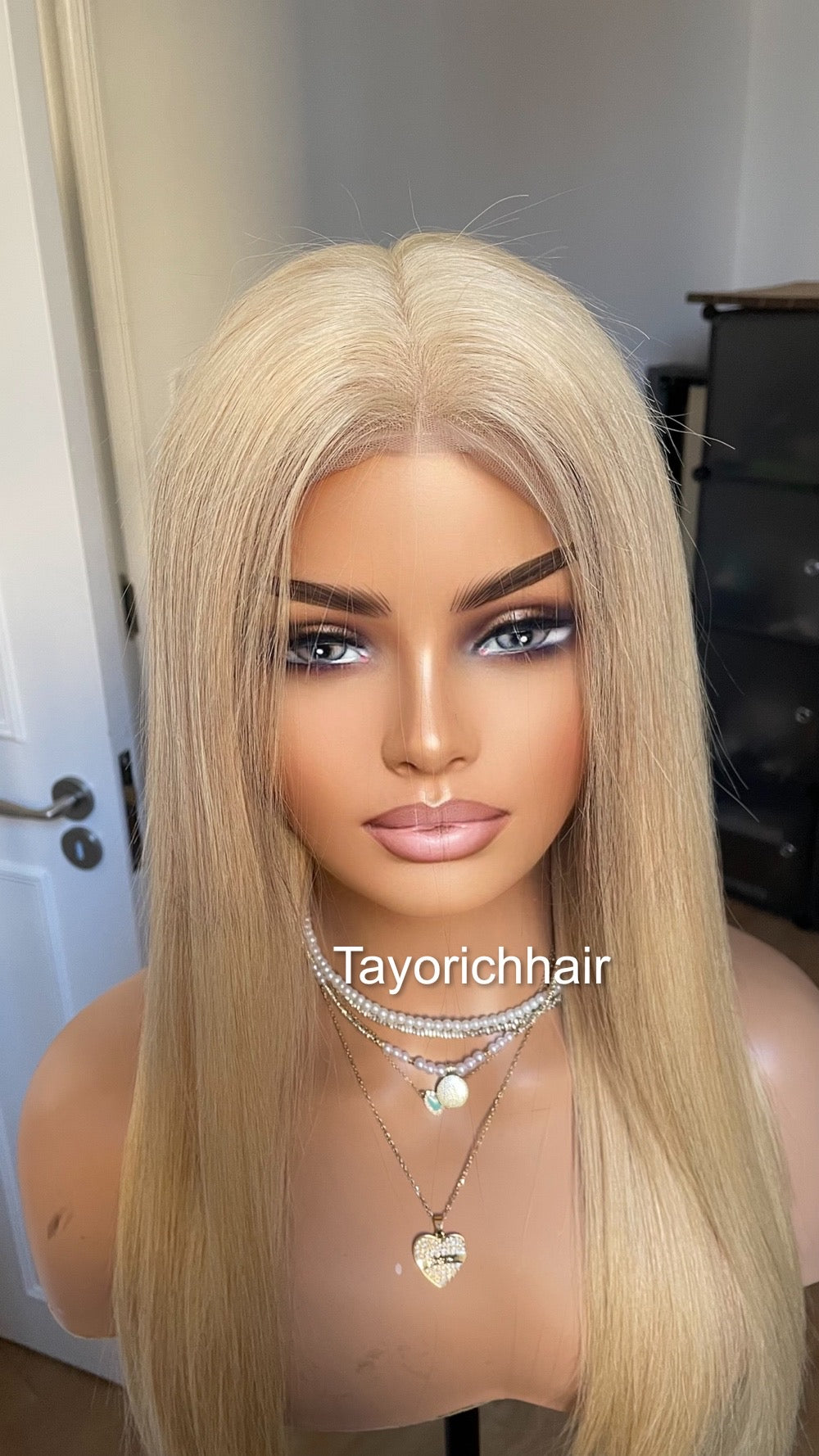 Blonde Human Hair Lace Wig/ Blonde Real Hair Wig In 20 Inches/ Blonde Staight Hair Wig By Tayorichhair/13x6 Lace Small Cap Size Wig