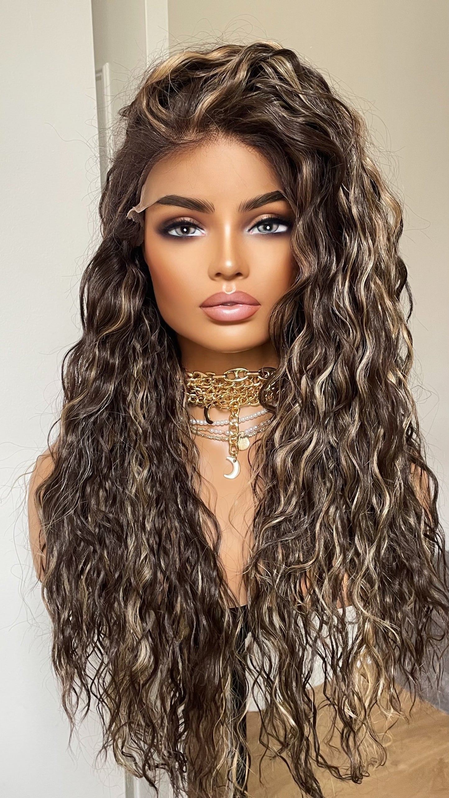 Dark Brown Curly Hair Lace Frontal Wig With Blonde Highlights/Curly Synthetic Hair Wig With Baby Hair/13 By 6 Lace Front Wig By Tayorichhair