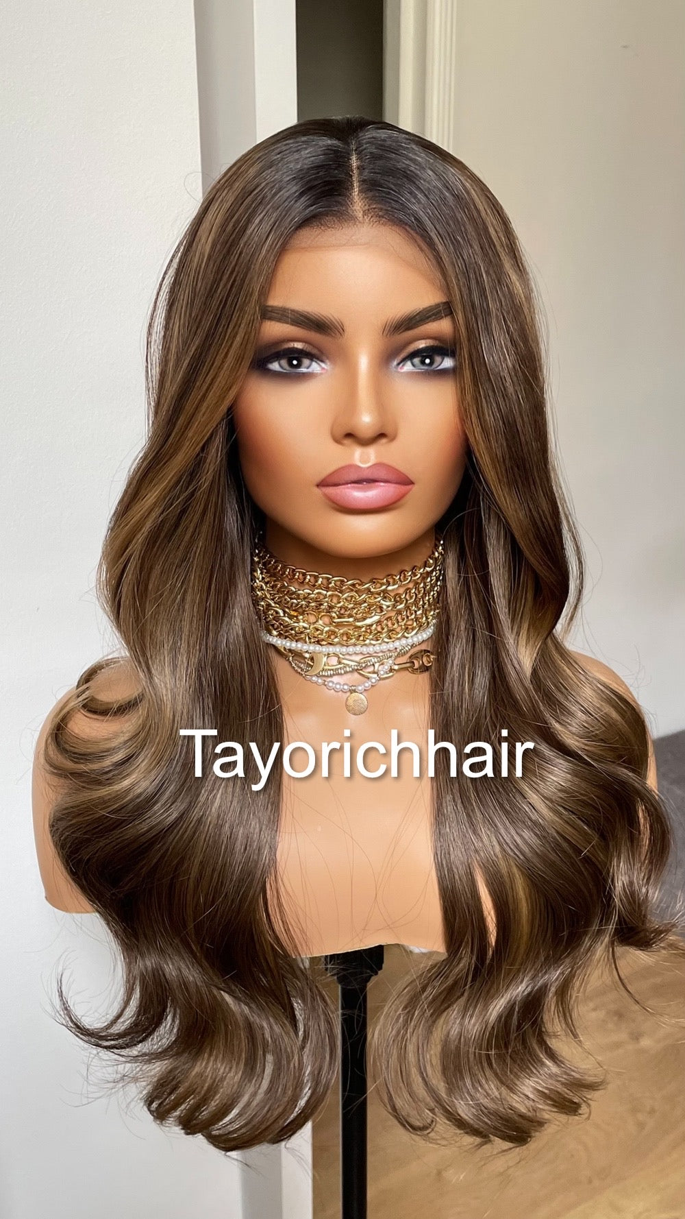 Darkest Brown Handtied Lace Top Wig With Dark Blonde Highlights And Black Roots-Wavy Hair In 20 Inches-Heat Friendly Wigs For Women