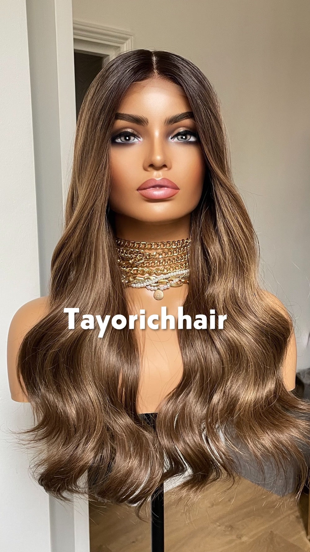 Bronde Wavy Hair Lace Frontal Wig; Heat Friendly Synthetic Wig; 13 By 6 Swiss Lace.