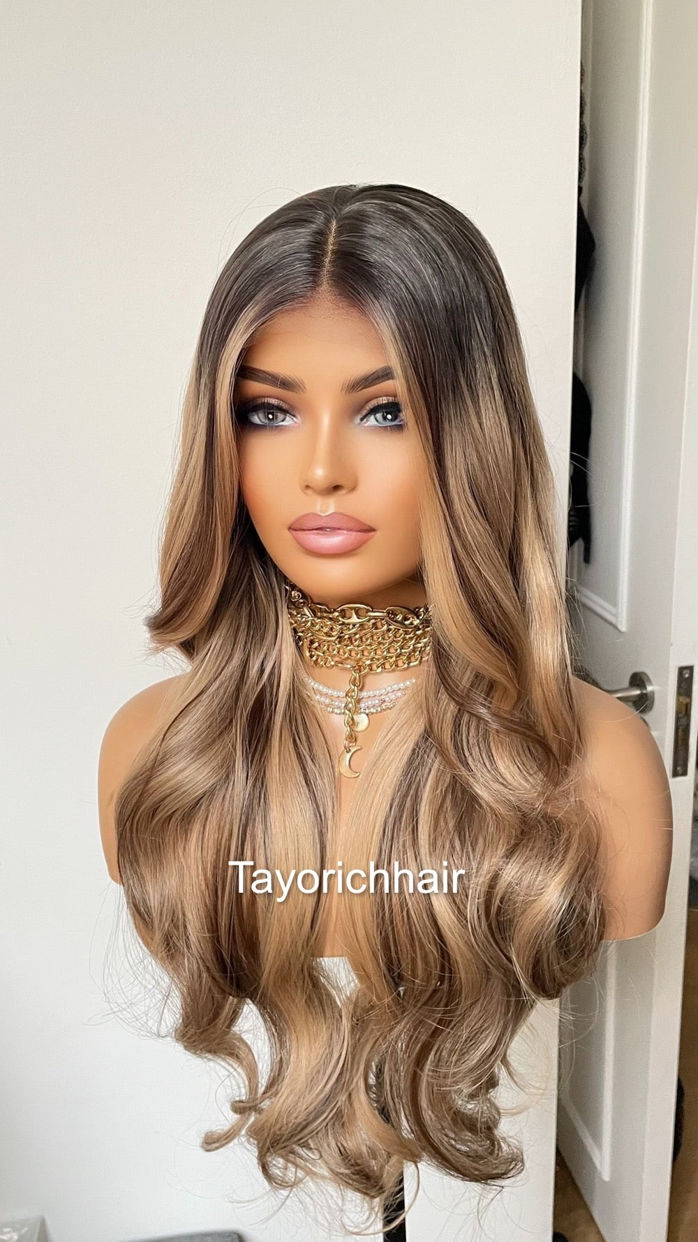 Blonde And Brown Mix Lace Frontal Wig With Dark Roots/ 24 Inches Wavy Hair Wig/ Heat Friendly Synthetic Wigs For Women Hairloss Alopecia