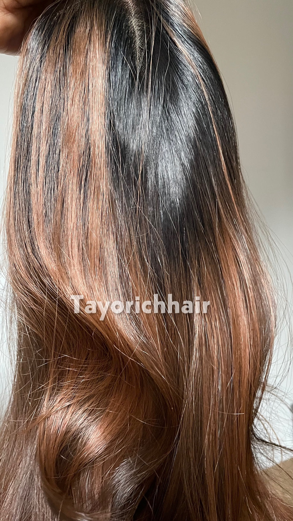 Tayorichhair 26-Inch Mahogany Brown & Black Bouncy Wavy Synthetic Wig – Black Roots, 13x4 Transparent Lace Front, Medium Cap Daily Wear Unit