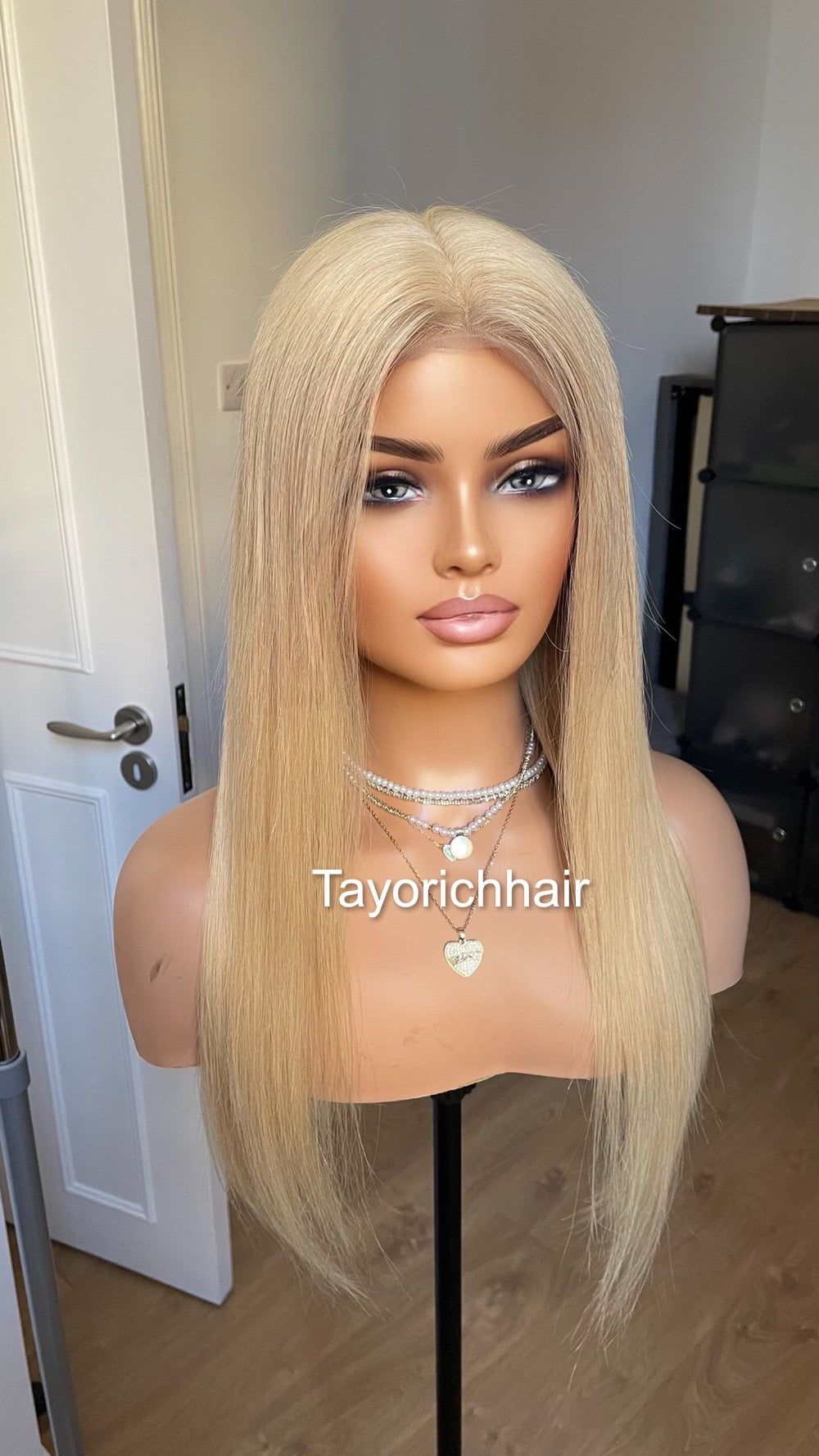 Blonde Human Hair Lace Wig/ Blonde Real Hair Wig In 20 Inches/ Blonde Staight Hair Wig By Tayorichhair/13x6 Lace Small Cap Size Wig