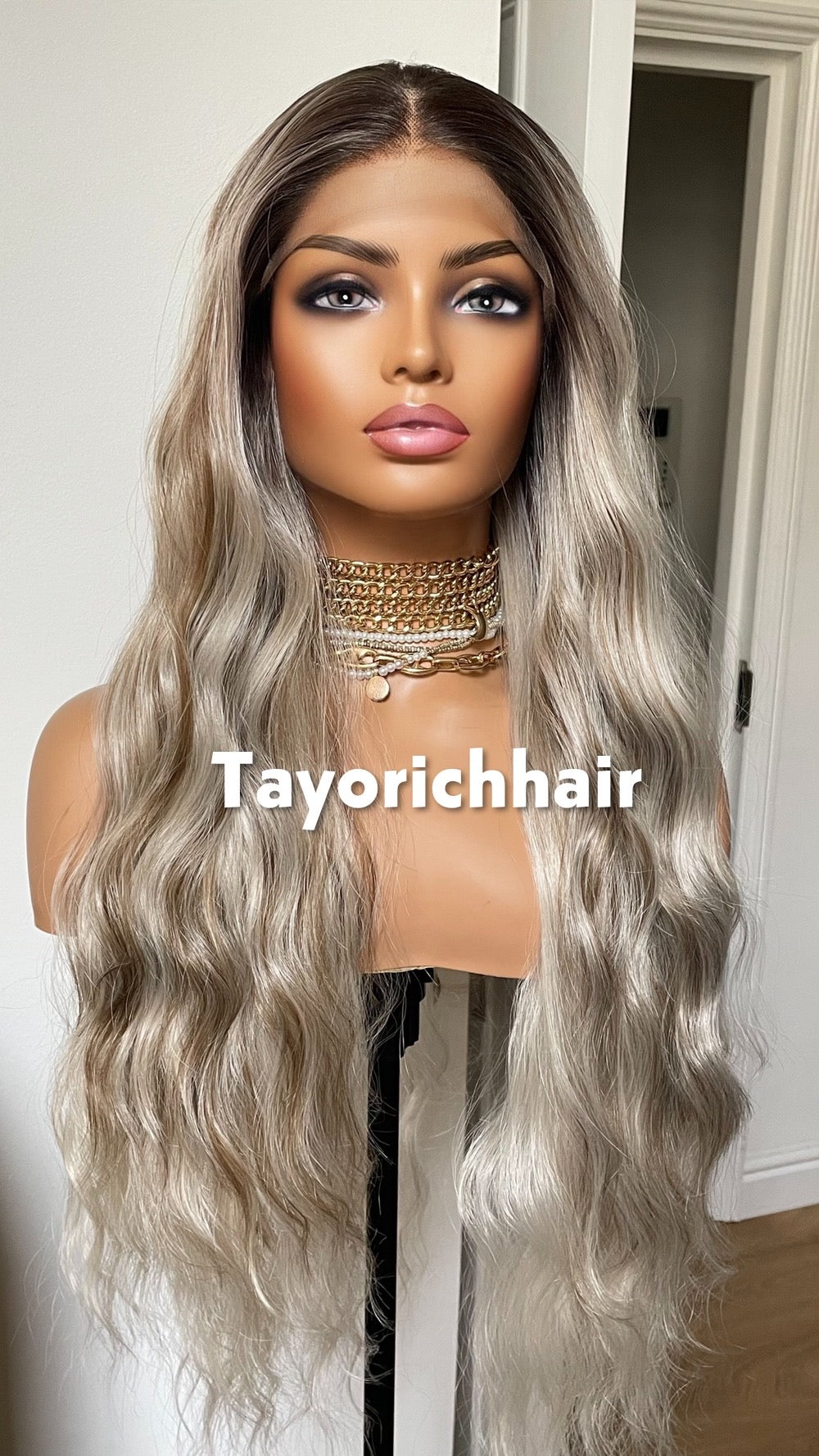 Ombre Platinum Blonde Wig: Long Wavy Synthetic Lace Front Wig