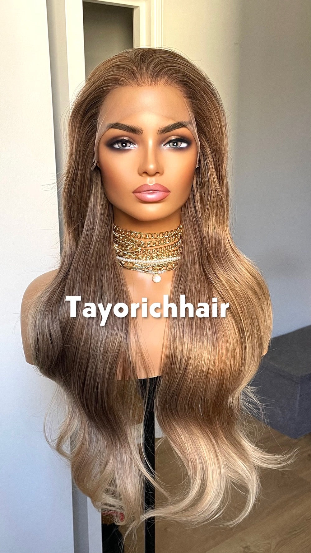 Honey Brown Wig With Blonde Highlights| Long Hair Comfortable Wigs For Women In 24Inches|13by6 Wide Lace-top Wig With Free Part| Pre-plucked Hair-Line Wigs By Tayorichhair