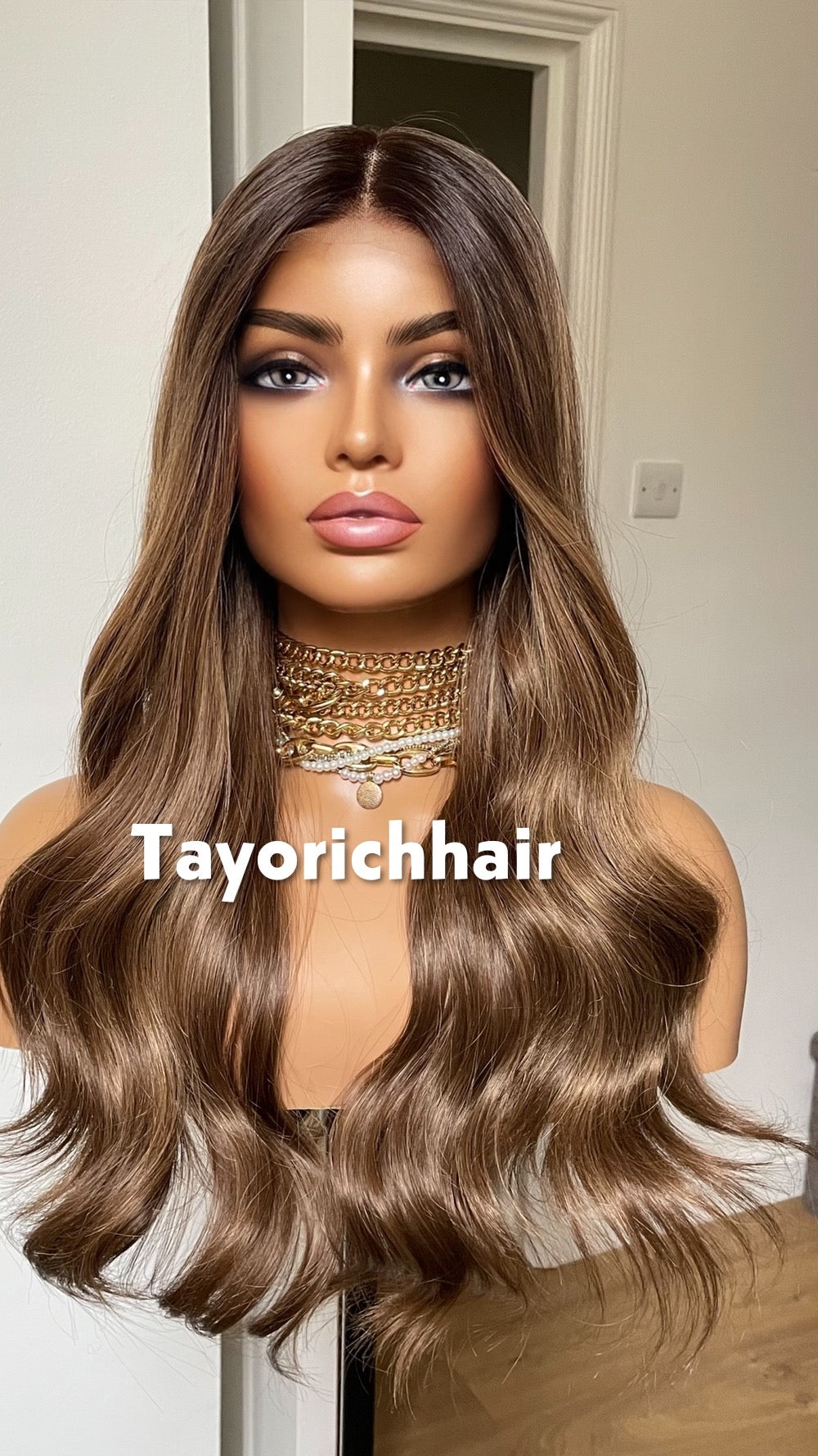 Bronde Wavy Hair Lace Frontal Wig; Heat Friendly Synthetic Wig; 13 By 6 Swiss Lace.