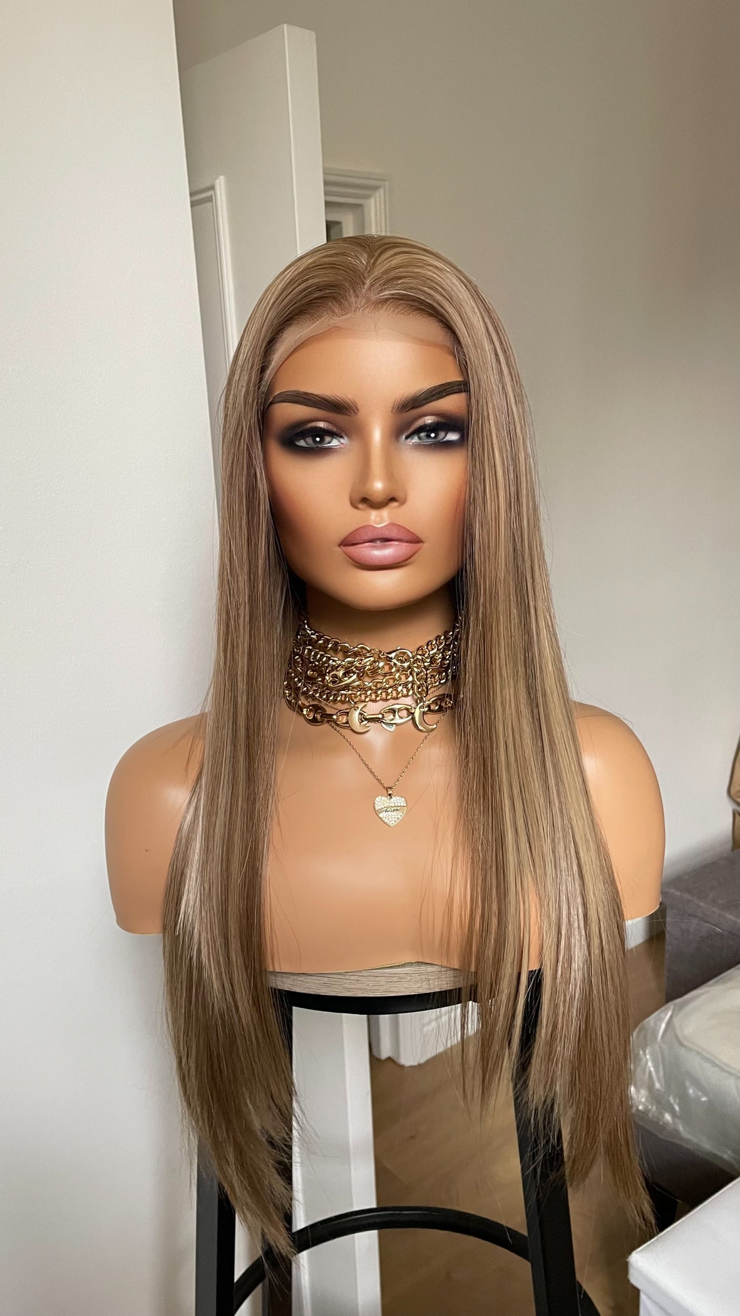 Mixed Dark Blonde Lace Wig With 13x3 Soft Lace LOng Straight Hair Wig With Free Part/ Preplucked Realistic Synthetic Wig