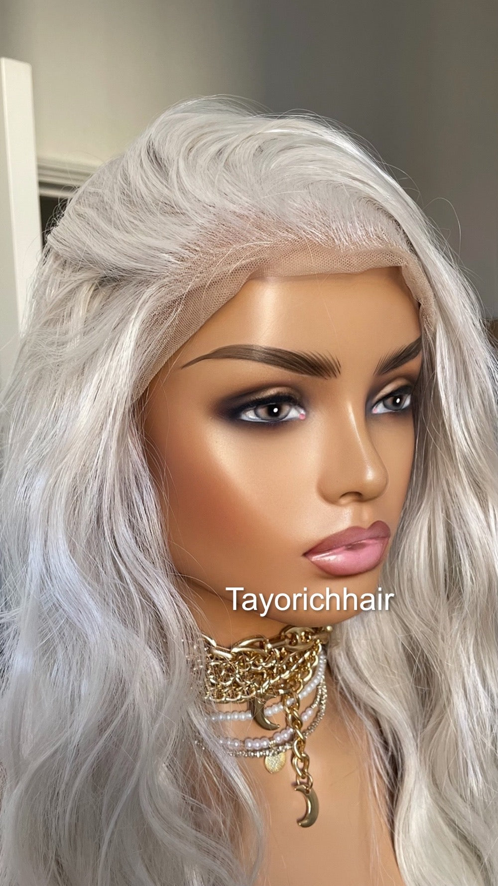13 By 6 White Blonde Lace Frontal Wig/Loose Waves Hair/Heat Safe Synthetic Wig For Women/Free Part Wig With Free Part/Pre Plucked Hairline