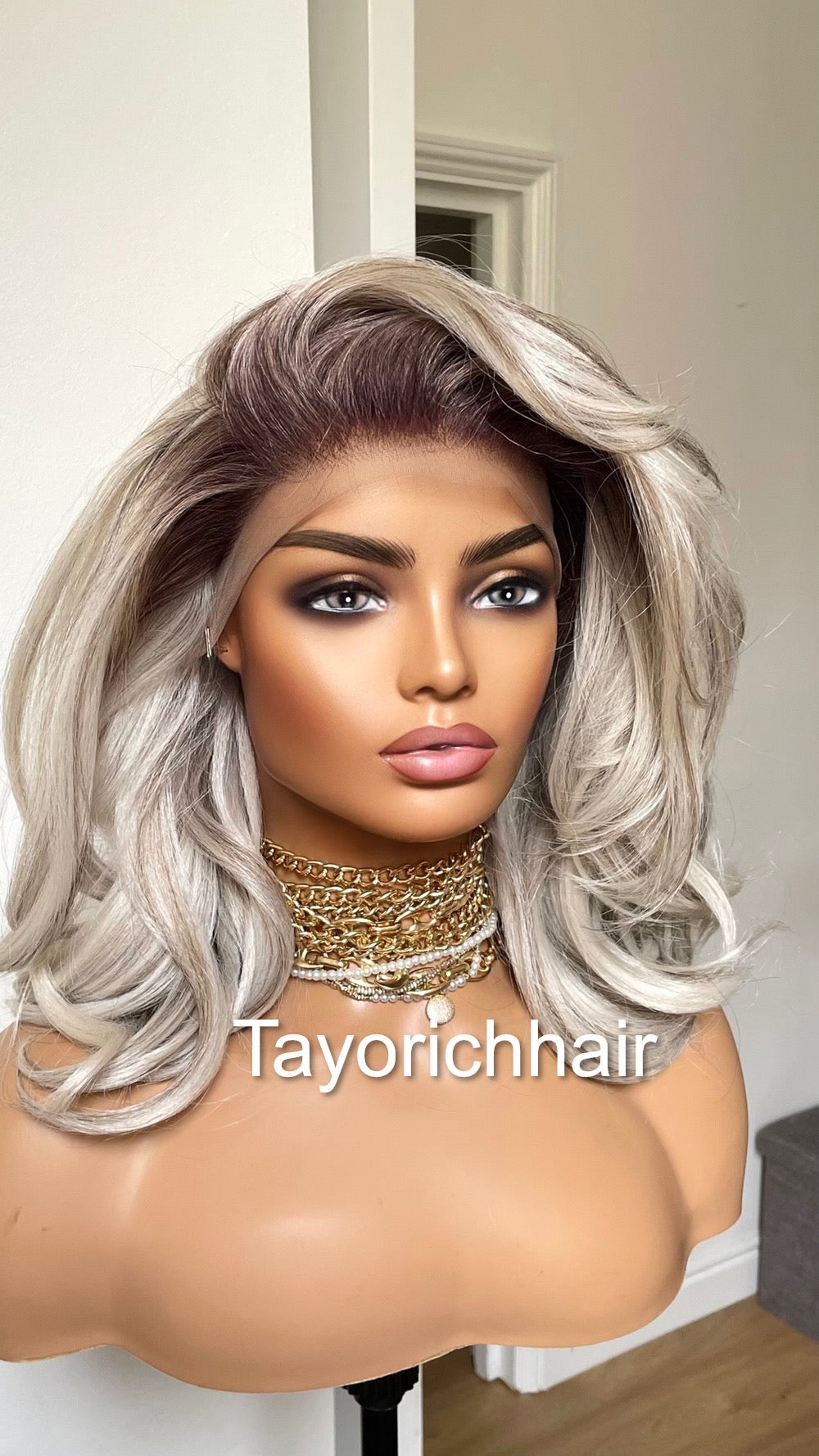 Bouncy Short Wig/ Salt And Pepper Wavy Hair Lace Frontal Wig/ Short Bouncy Grey Hair Wig With Dark Roots/ Wigs For Women Wavy Grey Hair Wig