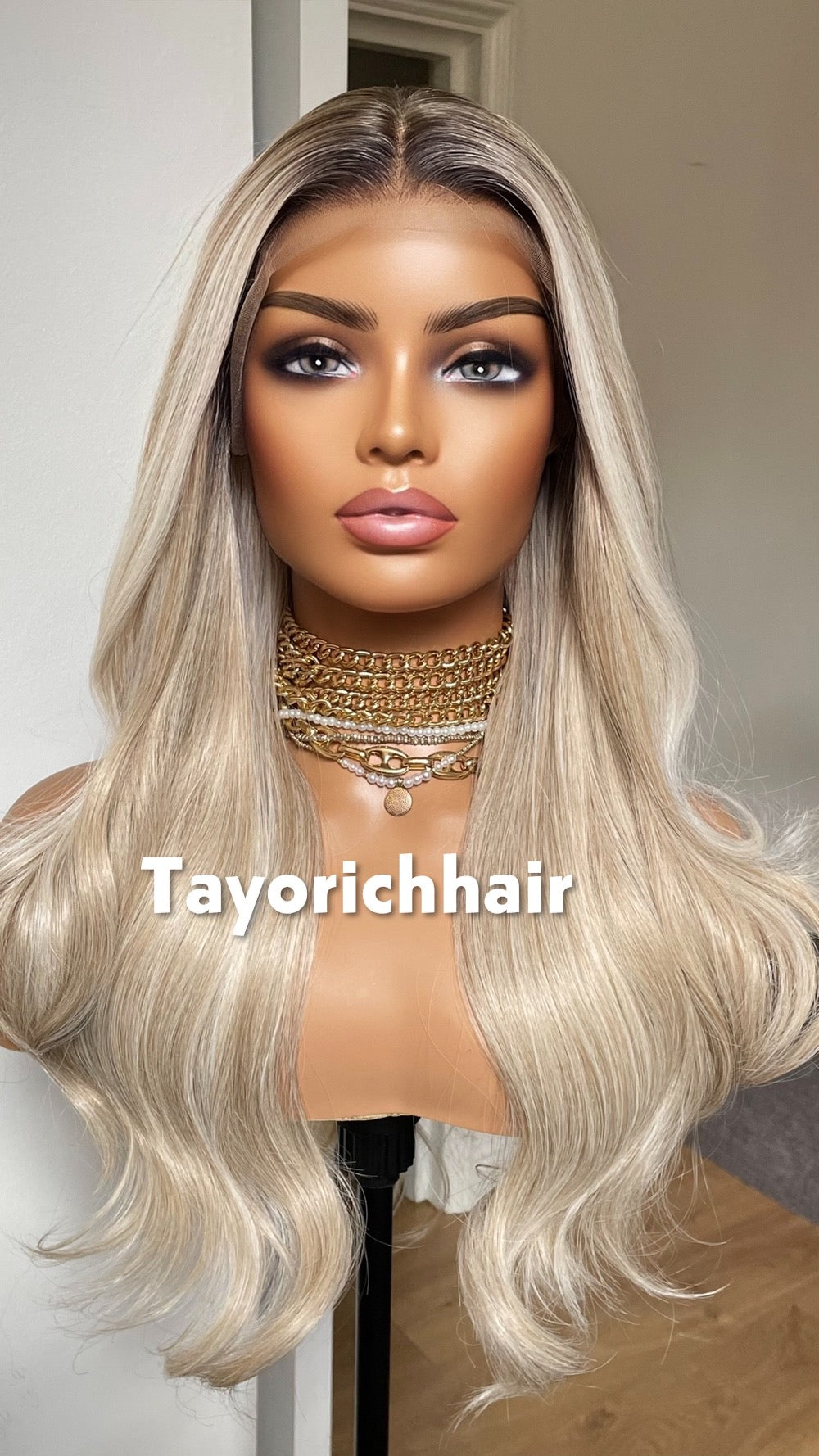 Rooted Champagne Blonde Lace Front Wig: 20 Inch Wavy Hair, Alopecia, Hairloss Wigs By Tayorichhair