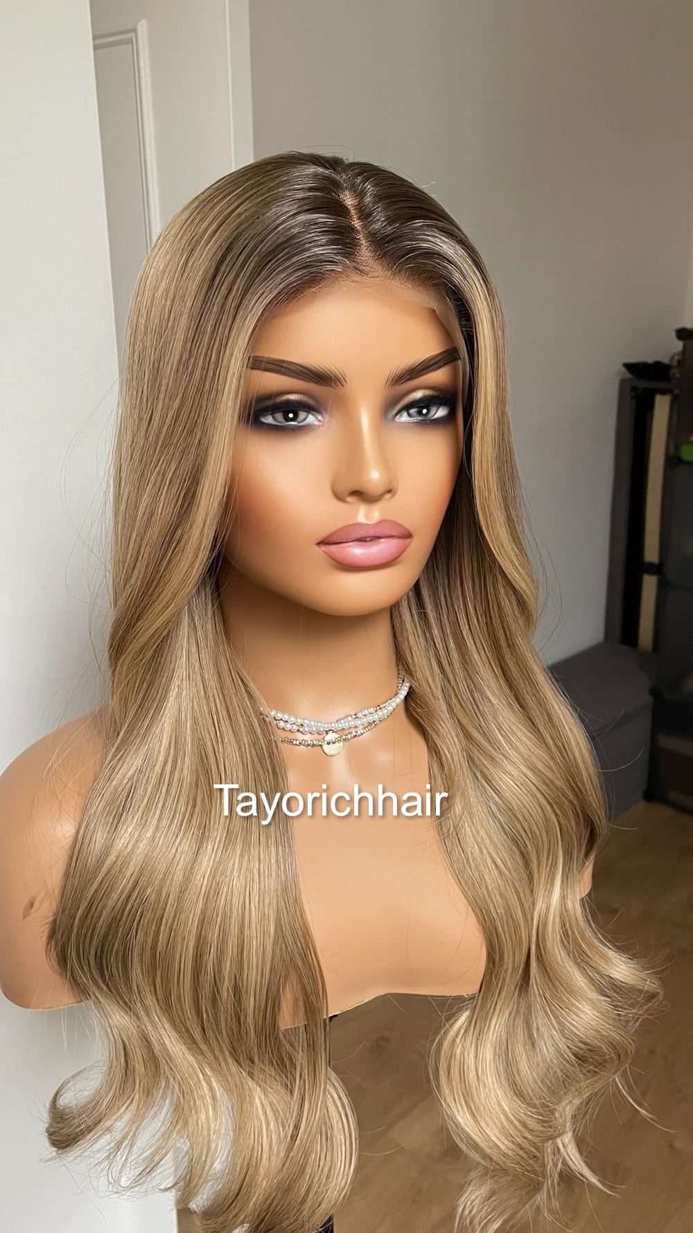 20 Inches Ash Blonde With Dark Roots/ Front Wig/ Natural Realistic Soft Synthetic Lace Wigs For Women/Ready To Ship Wigs