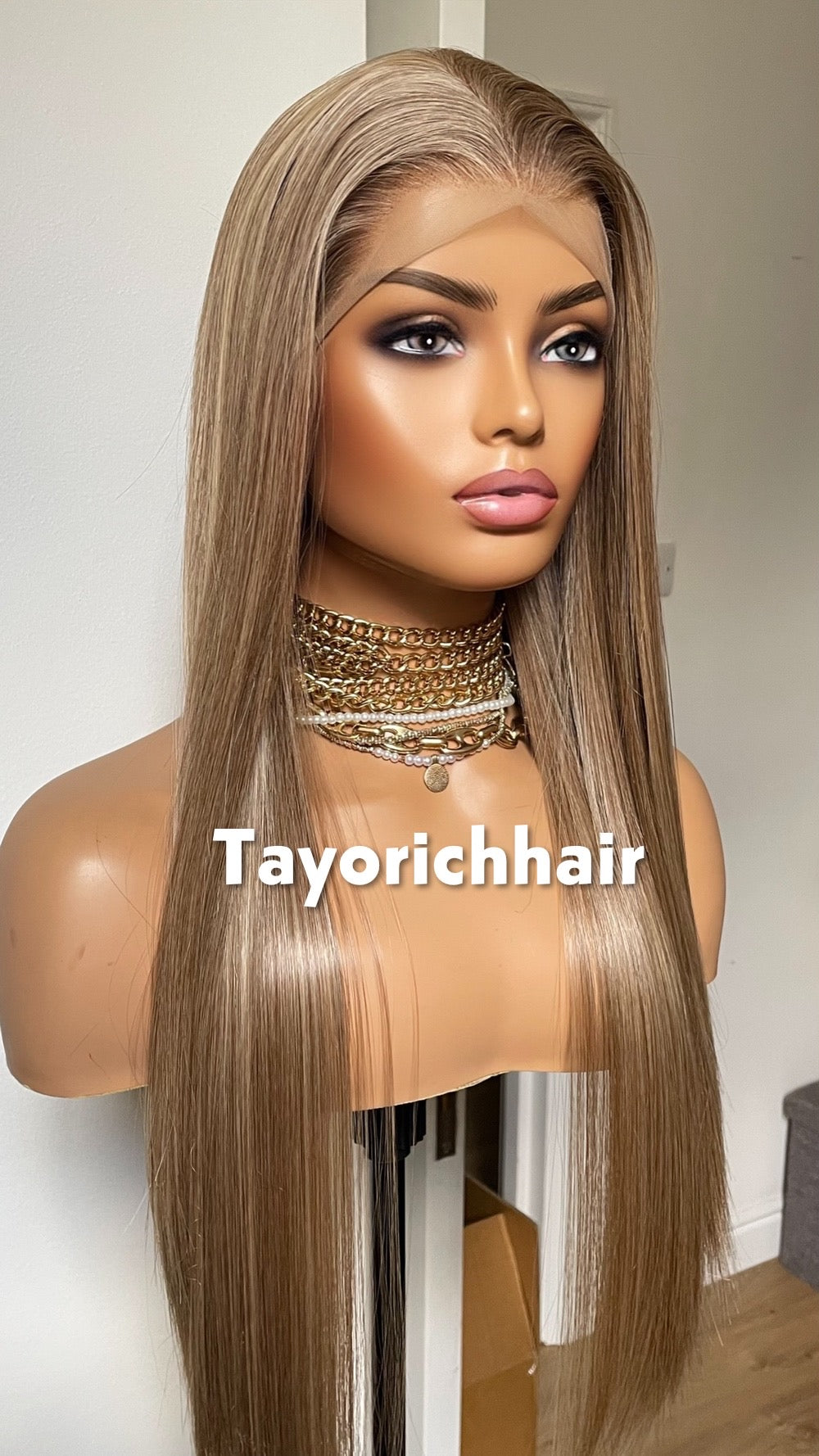 Long Elegant Mixed Dark And Natural Ash Blonde Hair Wig|Straight Blonde Heat Friendly Wig|Free Part Handtied Lace Front Wig|Natural Wigs