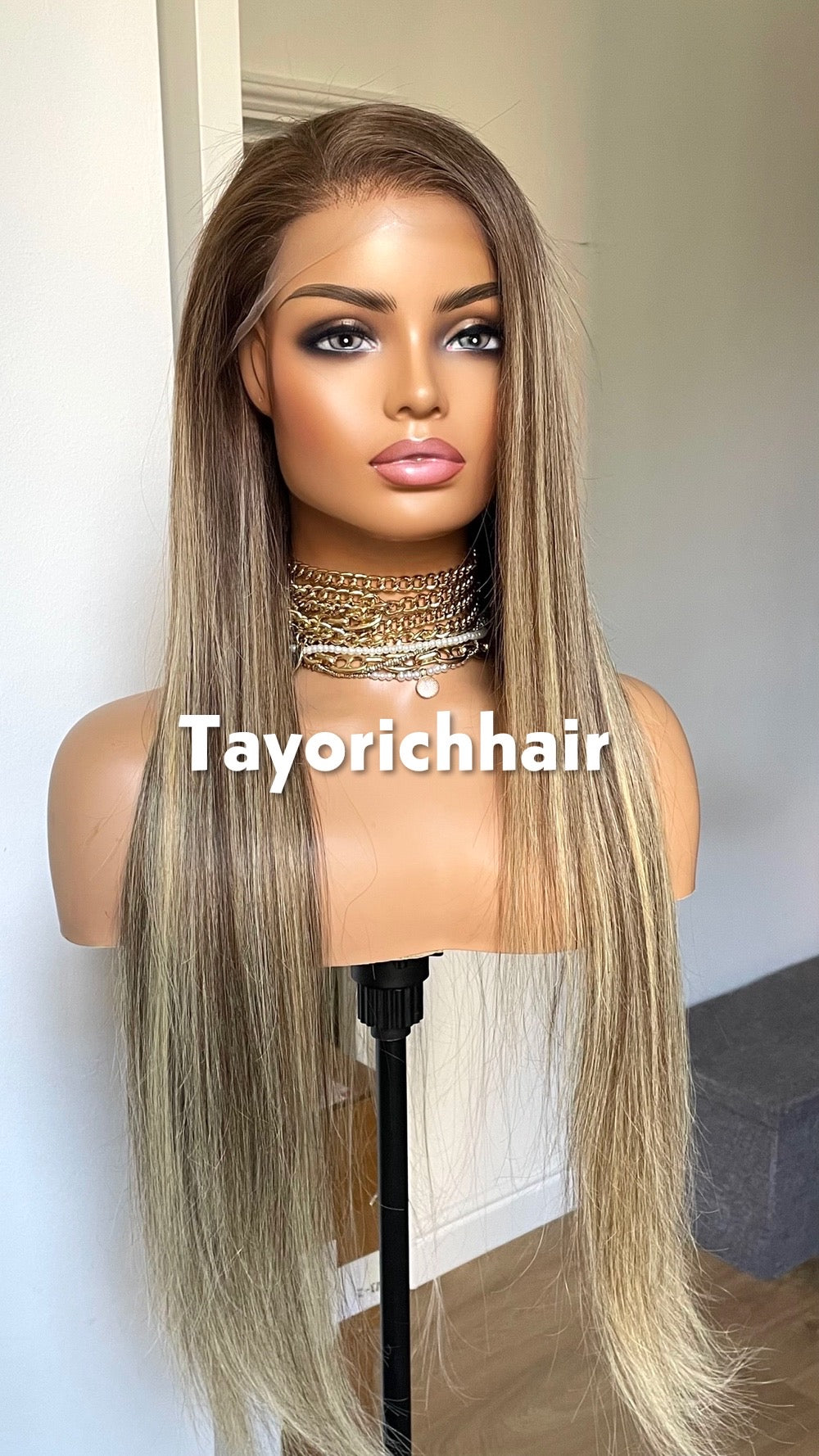 Ombre Balayage Brazilian Human Hair Wig•13x4 HD Lace Wig•Dark Brown Roots 26 Inches Long Straight Hair Wig•Ready To Ship Wig For Hairloss