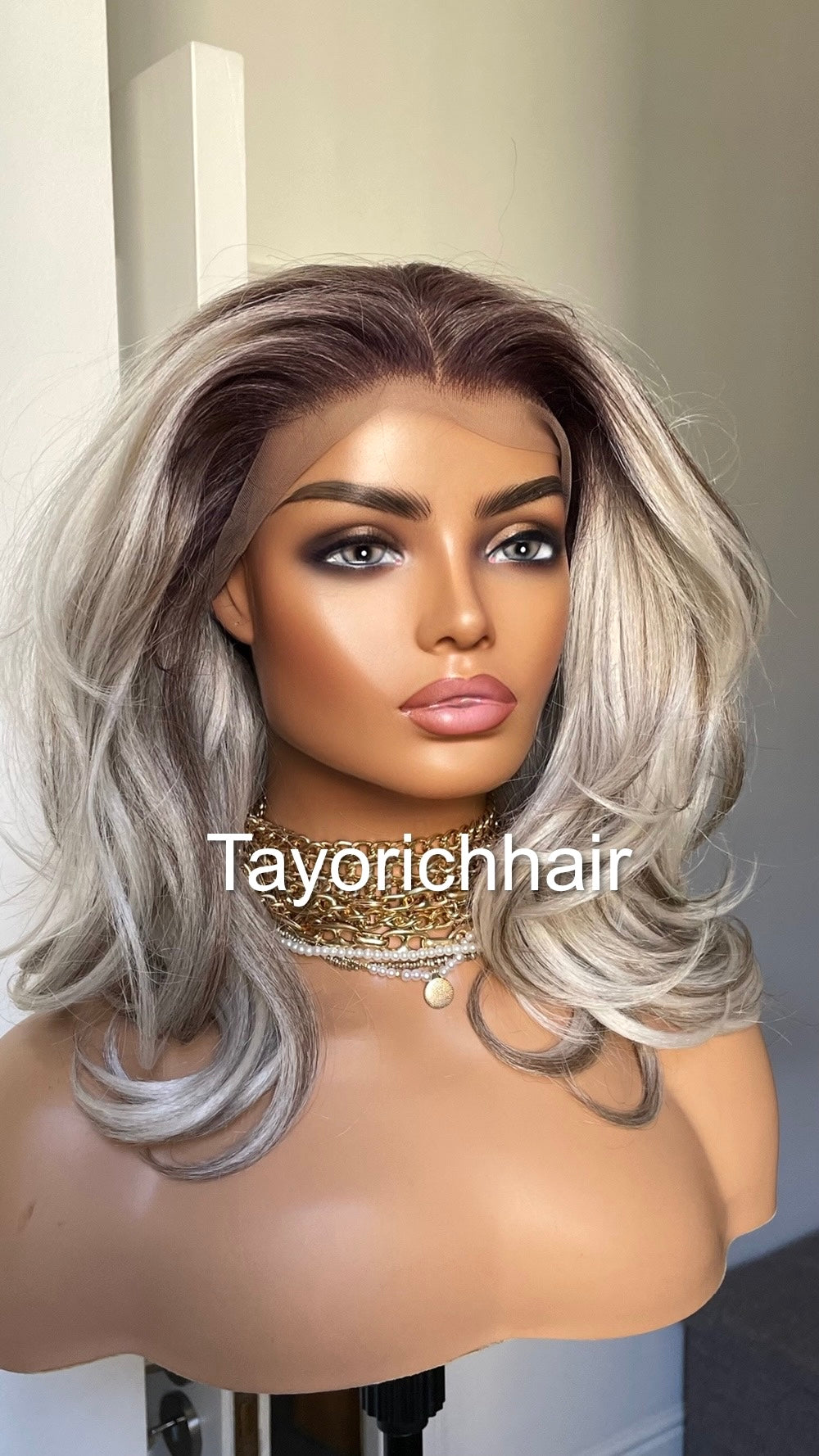 Bouncy Short Wig/ Salt And Pepper Wavy Hair Lace Frontal Wig/ Short Bouncy Grey Hair Wig With Dark Roots/ Wigs For Women Wavy Grey Hair Wig