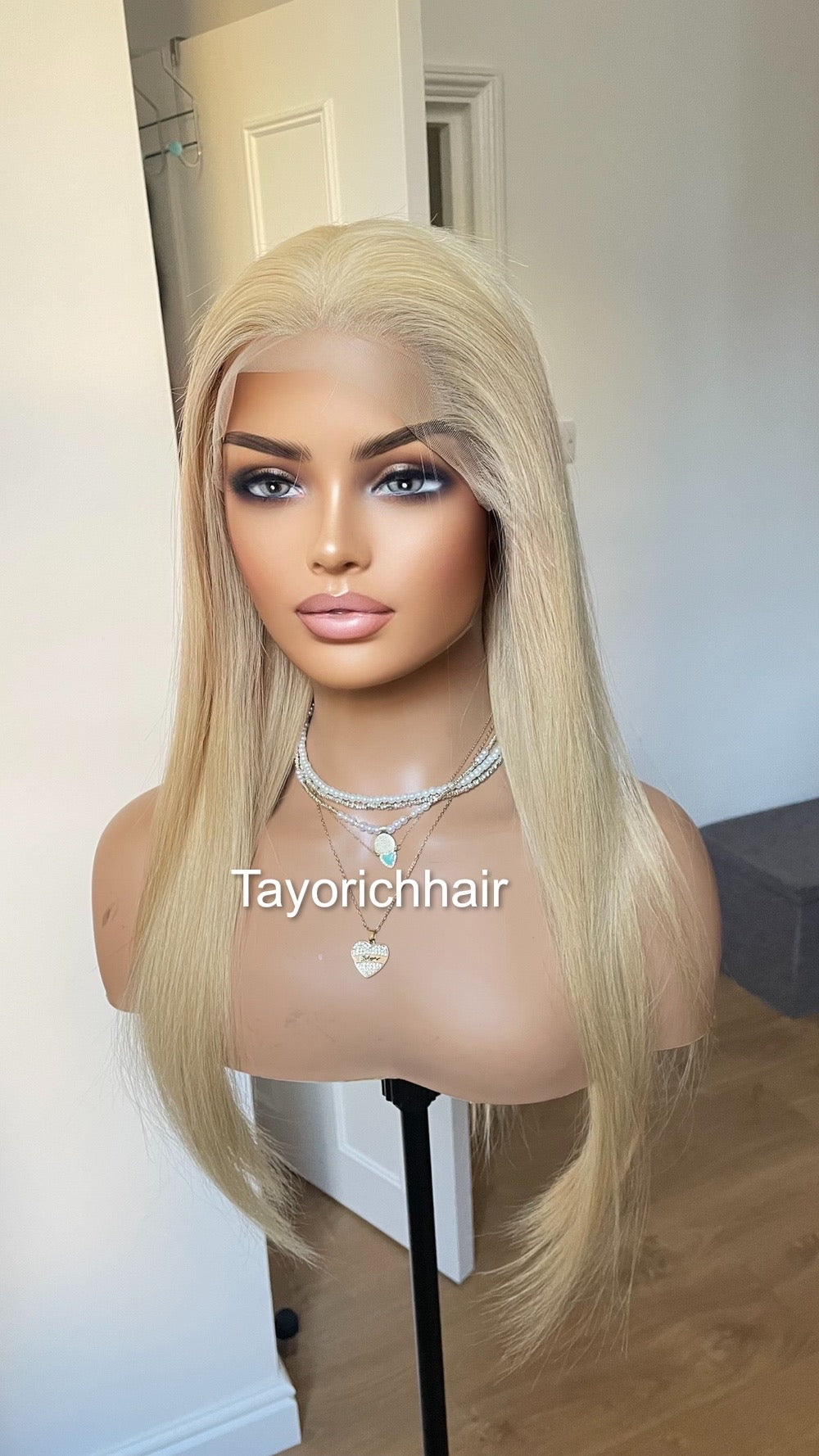 Blonde Human Hair Lace Wig/ Blonde Real Hair Wig In 20 Inches/ Blonde Staight Hair Wig By Tayorichhair/13x6 Lace Small Cap Size Wig