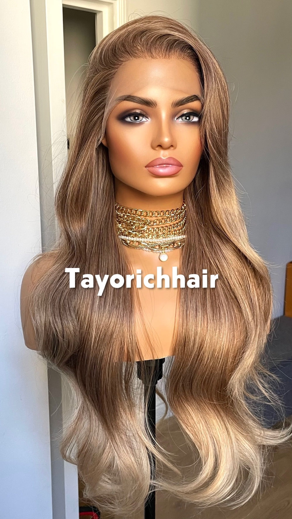 Honey Brown Wig With Blonde Highlights| Long Hair Comfortable Wigs For Women In 24Inches|13by6 Wide Lace-top Wig With Free Part| Pre-plucked Hair-Line Wigs By Tayorichhair