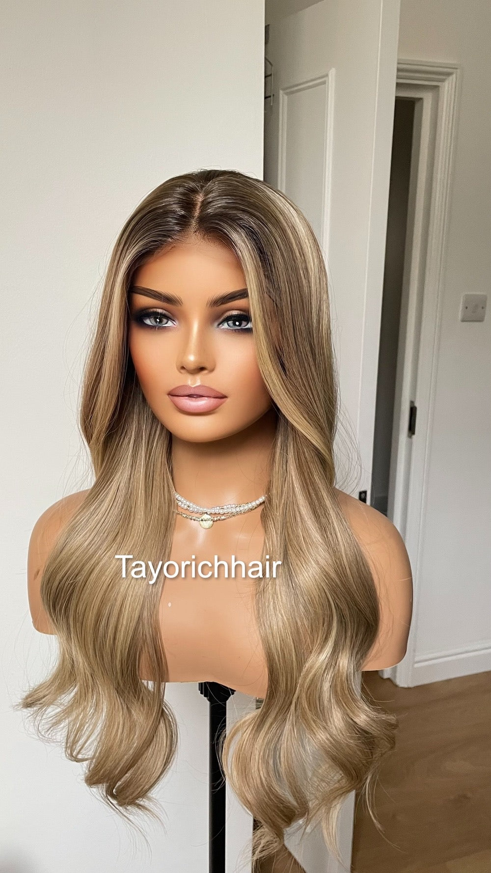 20 Inches Ash Blonde With Dark Roots/ Front Wig/ Natural Realistic Soft Synthetic Lace Wigs For Women/Ready To Ship Wigs