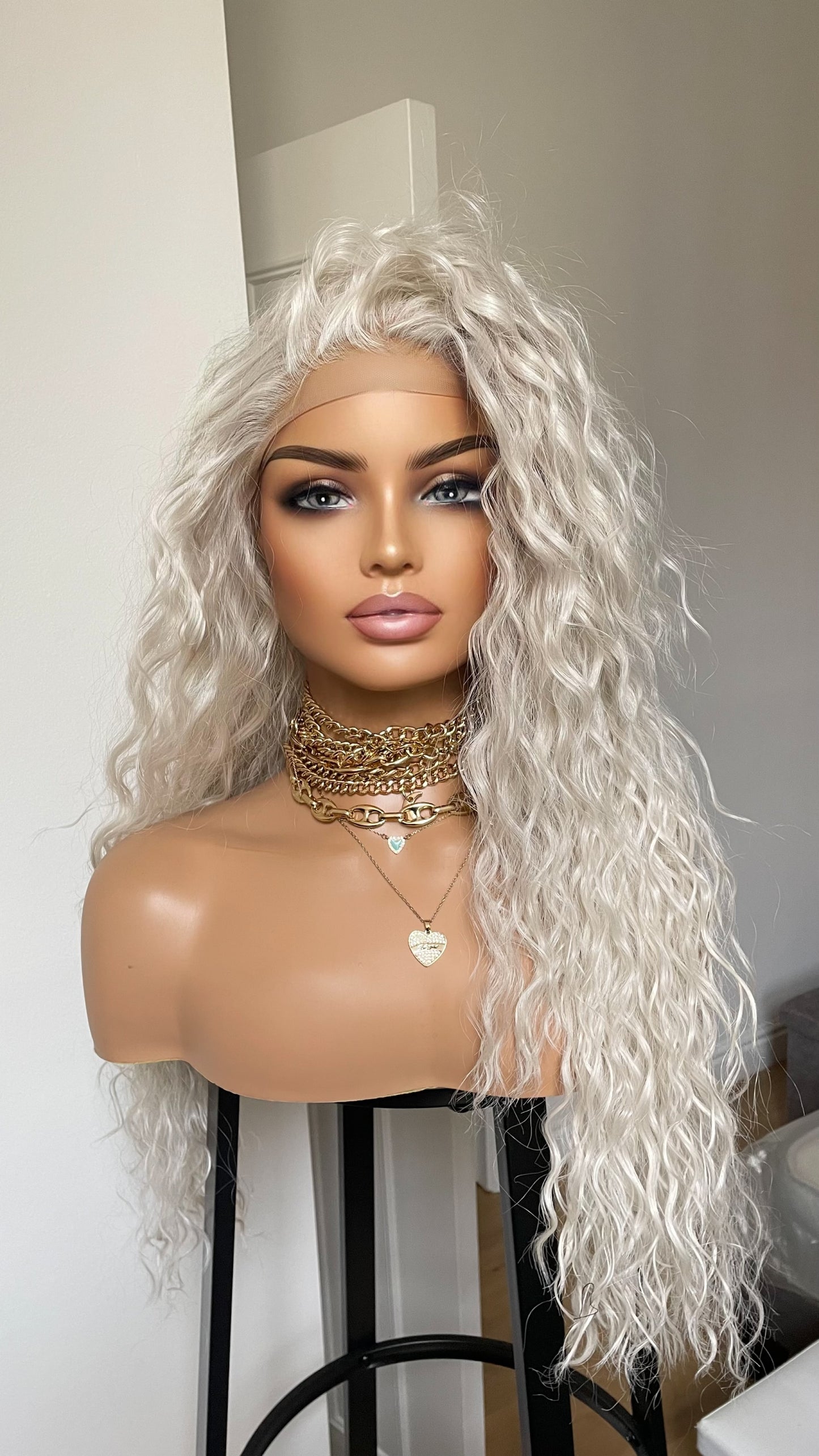 Curly Hair Lace Front Wig/Platinum White Synthetic Wig/Wigs For Small Heads/Light Weight Wig/Preplucked Realistic Hairline/White Blonde Wigs