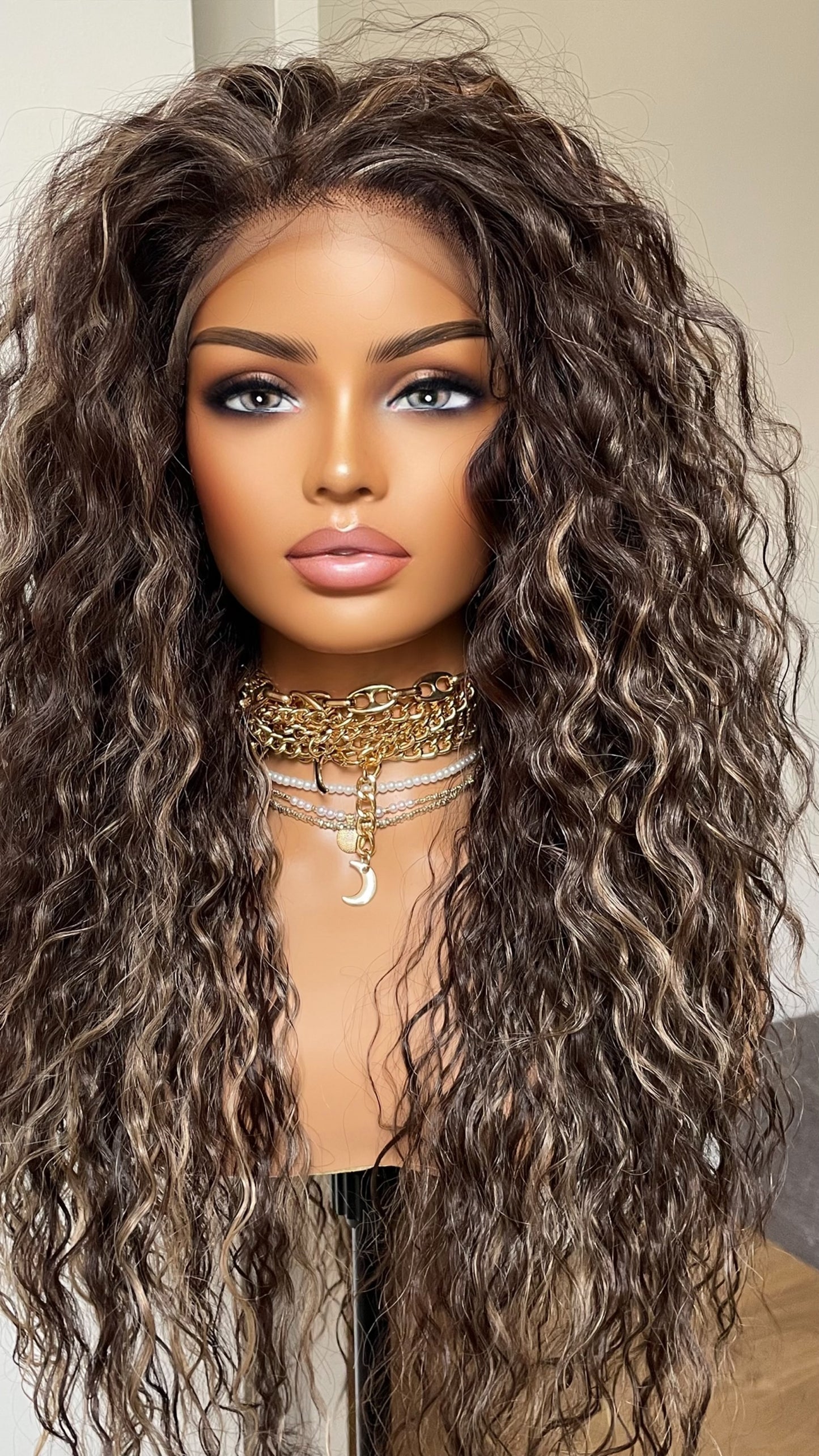 Dark Brown Curly Hair Lace Frontal Wig With Blonde Highlights/Curly Synthetic Hair Wig With Baby Hair/13 By 6 Lace Front Wig By Tayorichhair