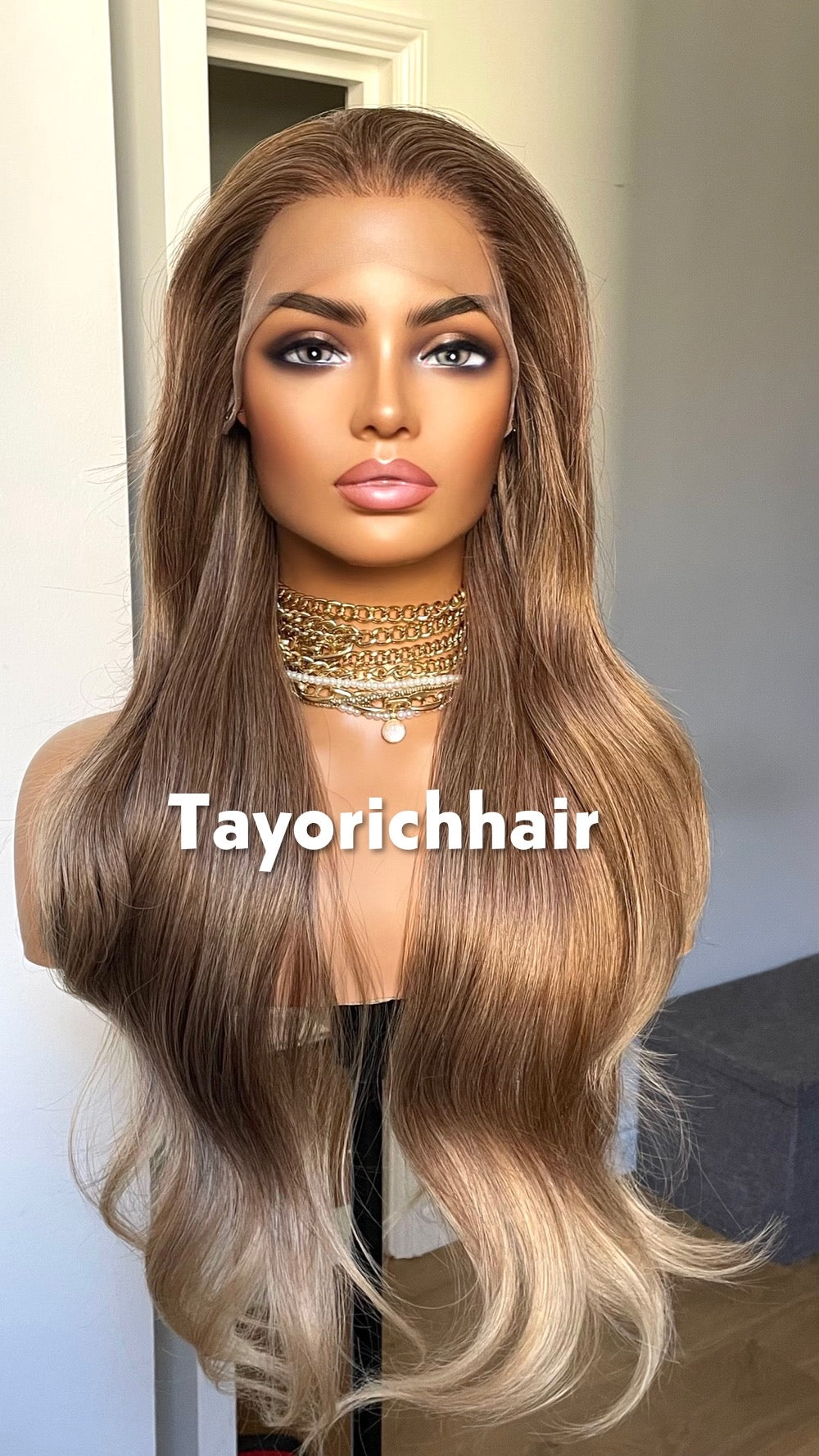 Honey Brown Wig With Blonde Highlights| Long Hair Comfortable Wigs For Women In 24Inches|13by6 Wide Lace-top Wig With Free Part| Pre-plucked Hair-Line Wigs By Tayorichhair