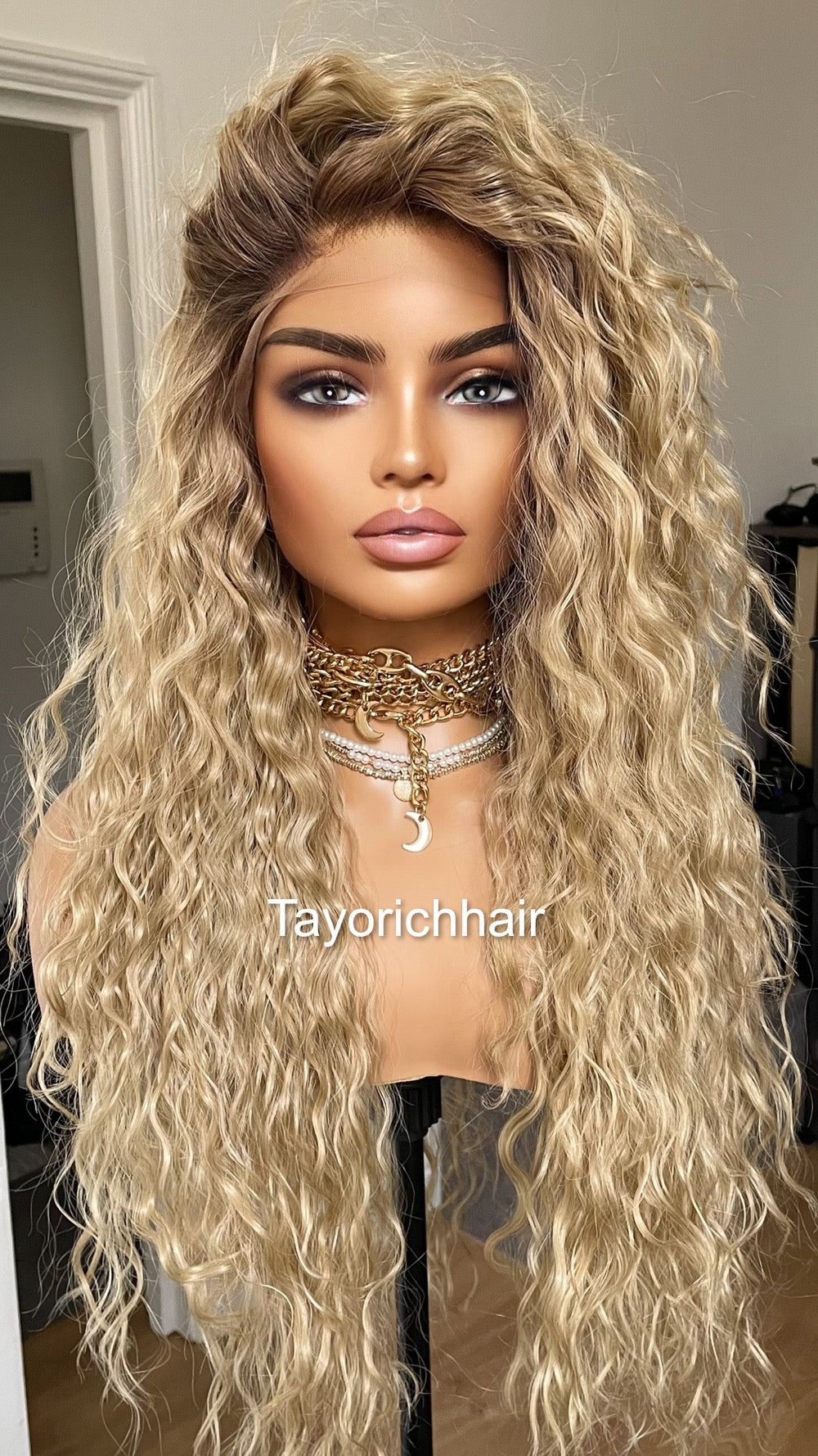 Rooted Curly Lace Wig In Small Cap Size And Free Part