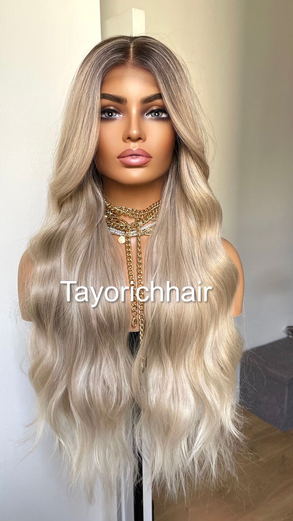 Rooted Pearl Blonde Heat Friendly Synthetic Lace Frontal Wig With 13 By 6 Wide Lace/ Loose Wavy Blonde Hair Wig Fror Women/Tayorichhair Wigs